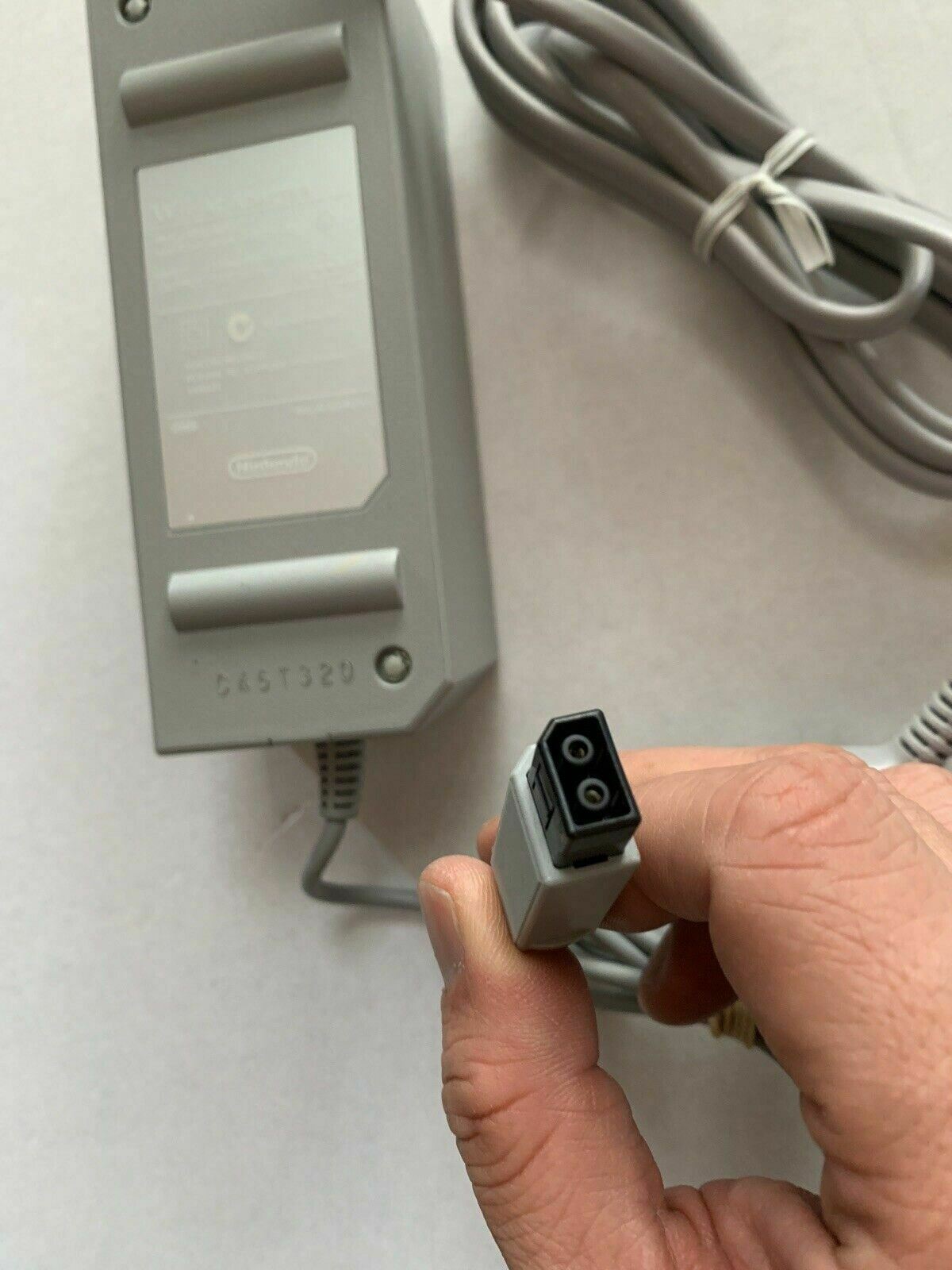 Genuine Official Nintendo Wii RVL-002(AUS) AC Adapter 12V 3.7A Power Suppy