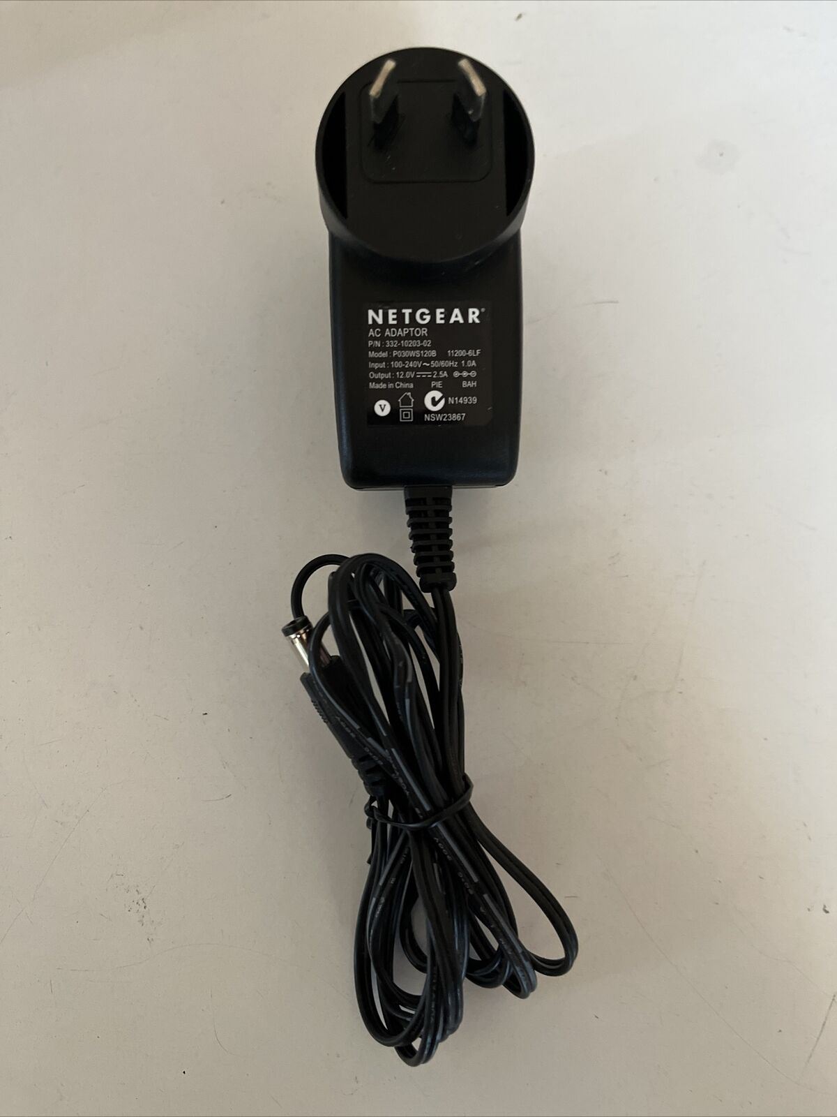 Genuine Netgear P030WS120B AC Adapter 12V 2.5A Power Supply