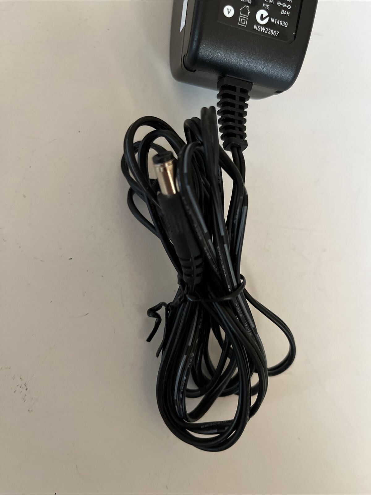 Genuine Netgear P030WS120B AC Adapter 12V 2.5A Power Supply