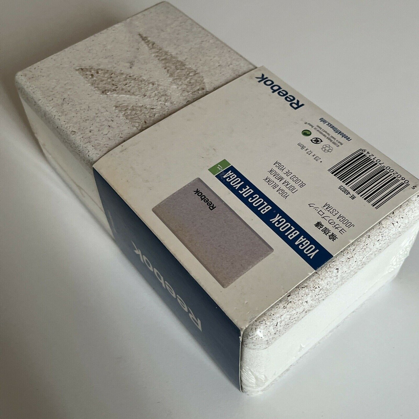 *New Sealed* Reebok Performance Yoga Block