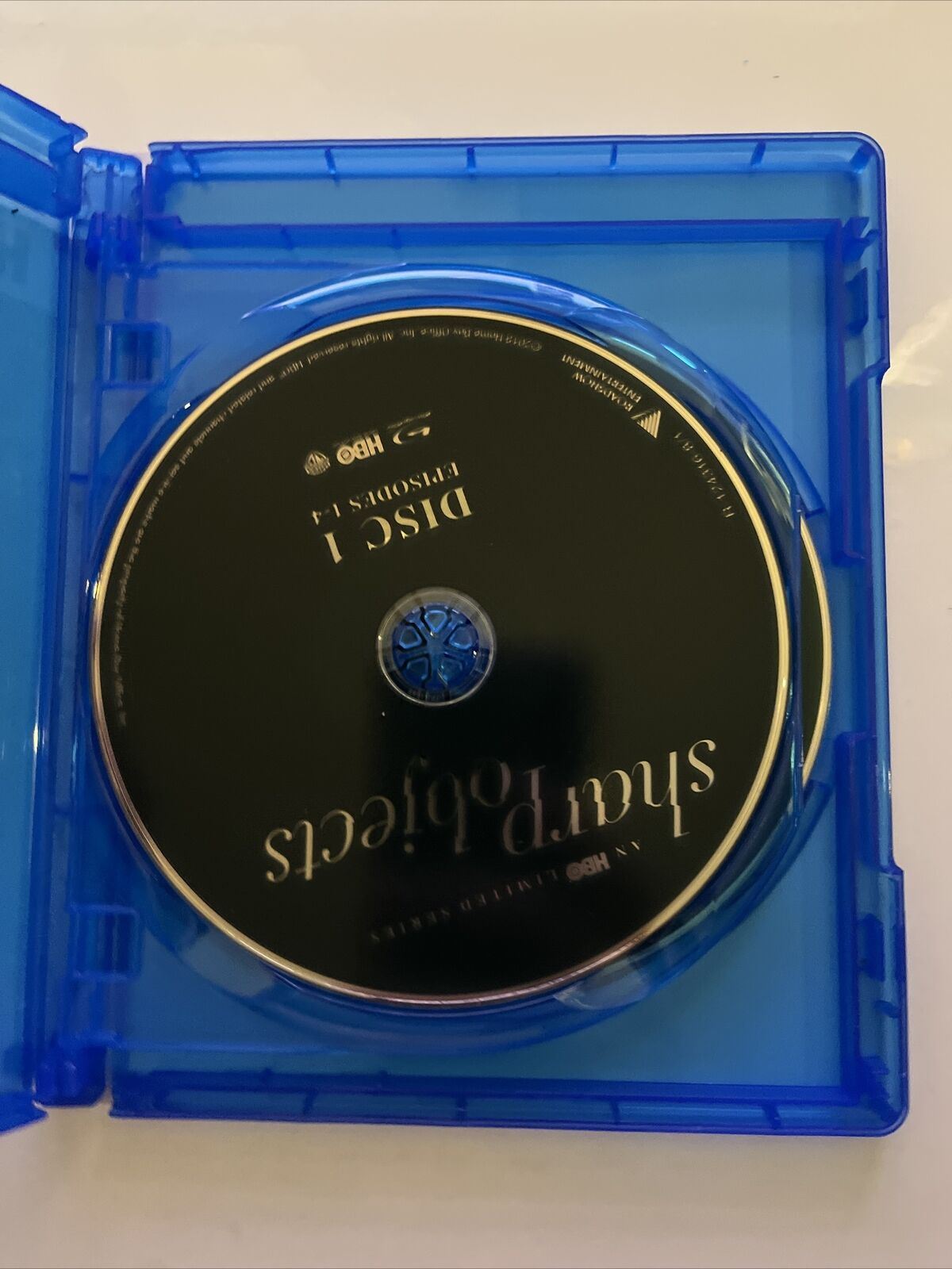 Sharp Objects (Blu-ray, 2018) Complete Mini-series Amy Adams, Region B