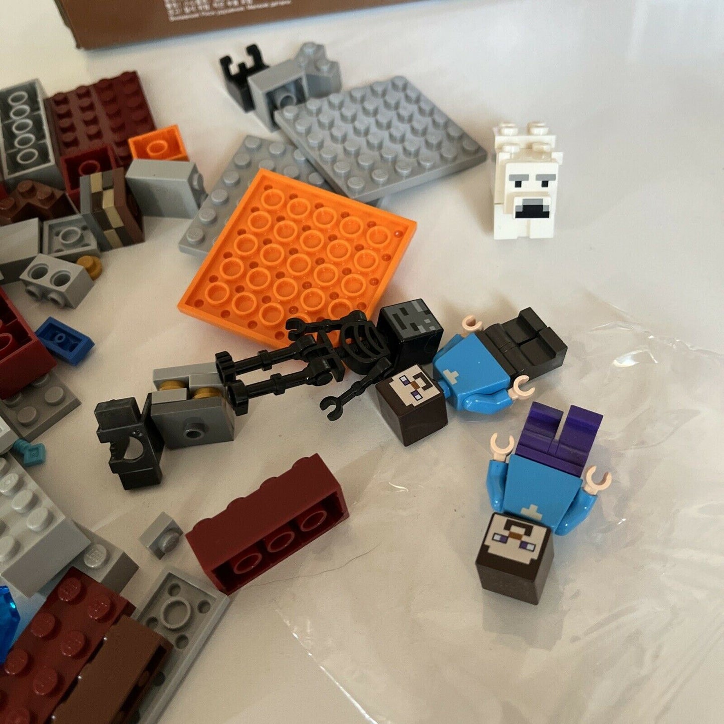 LEGO Minecraft: The Ruined Portal (21172) Incomplete Uncounted