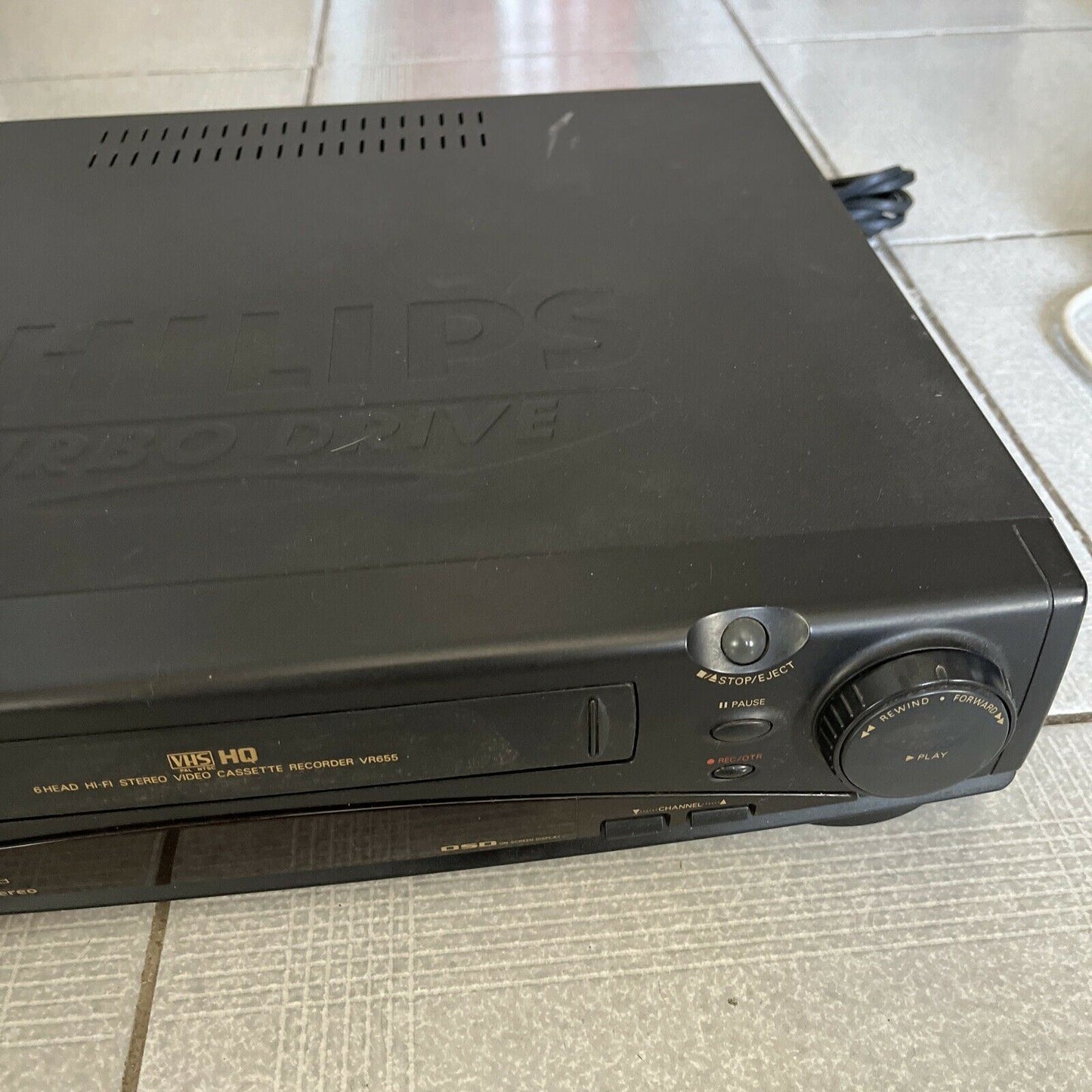 Philips Turbo Drive 6 Head VCR VHS Player & Recorder VR655/75