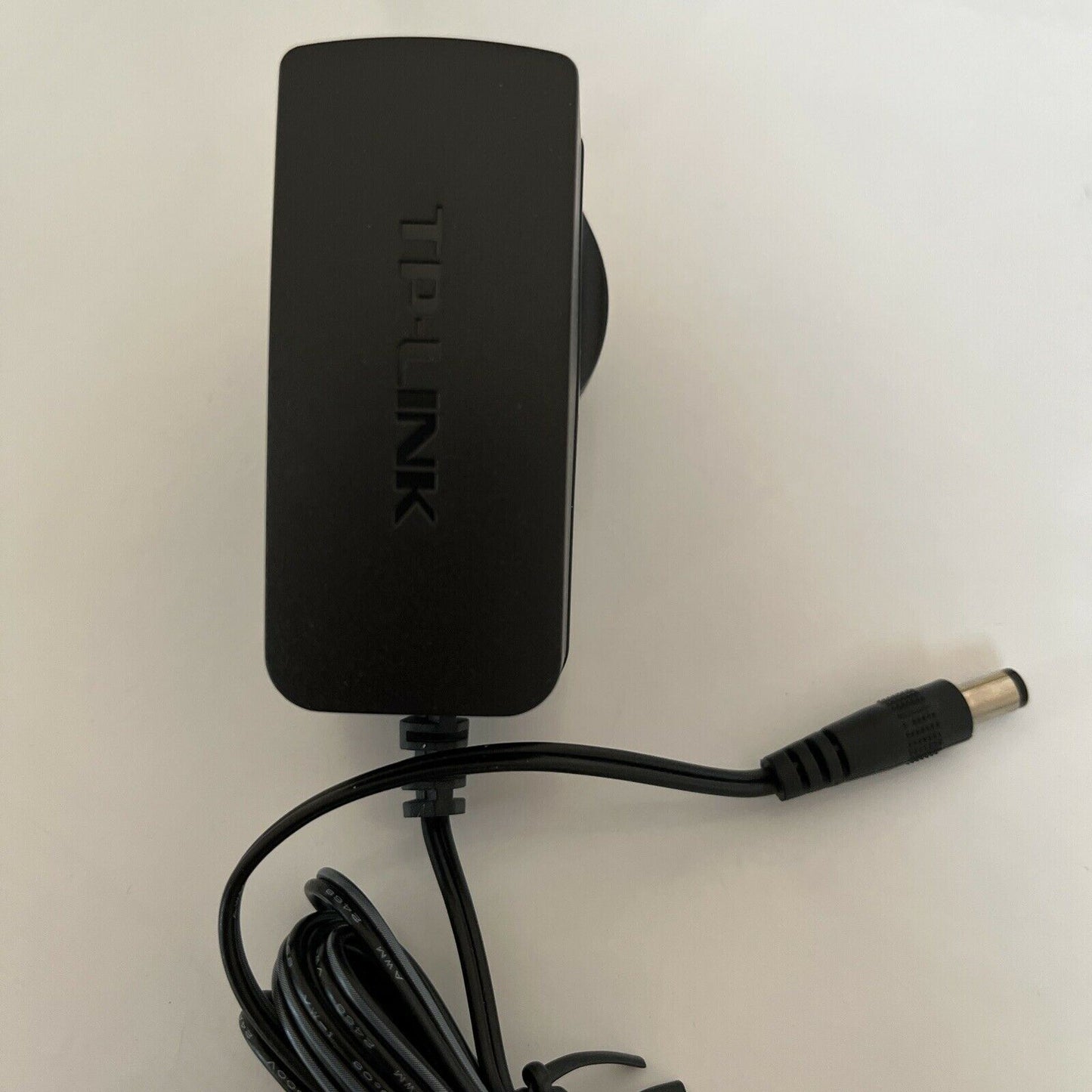 Genuine TP-Link T090085-2E1 AC Adapter 9v 0.85mA Power Supply