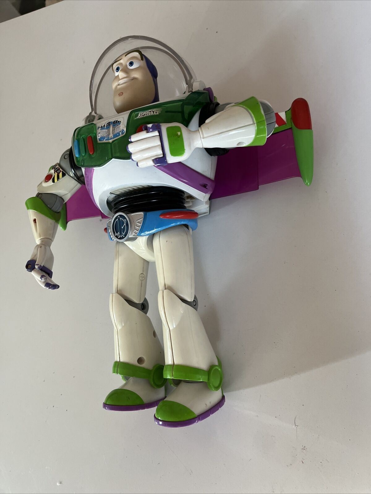 Disney Toy Story Turbo Glo Buzz Lightyear Deluxe Figure V0935 30cm