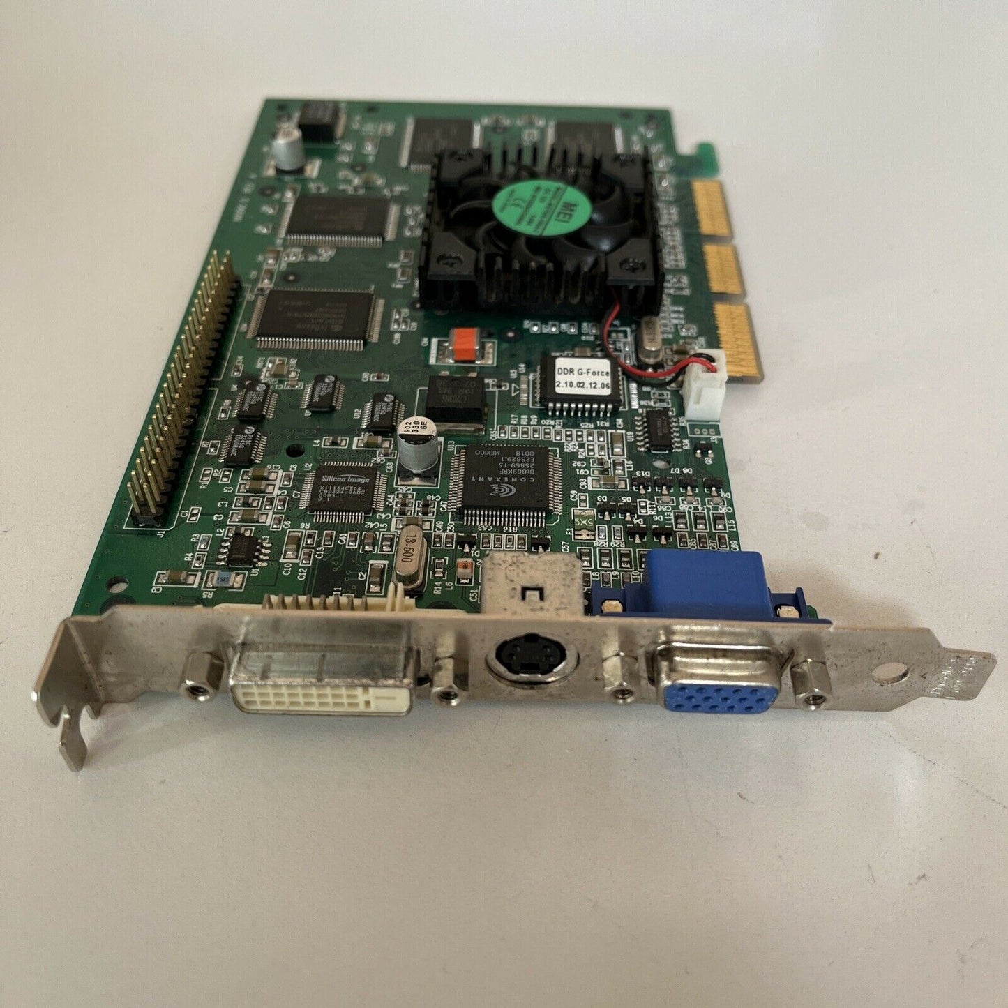 NVIDIA GeForce 256 32mb Nv990.0 Video Graphics Card AGP VGA DVI S-Video