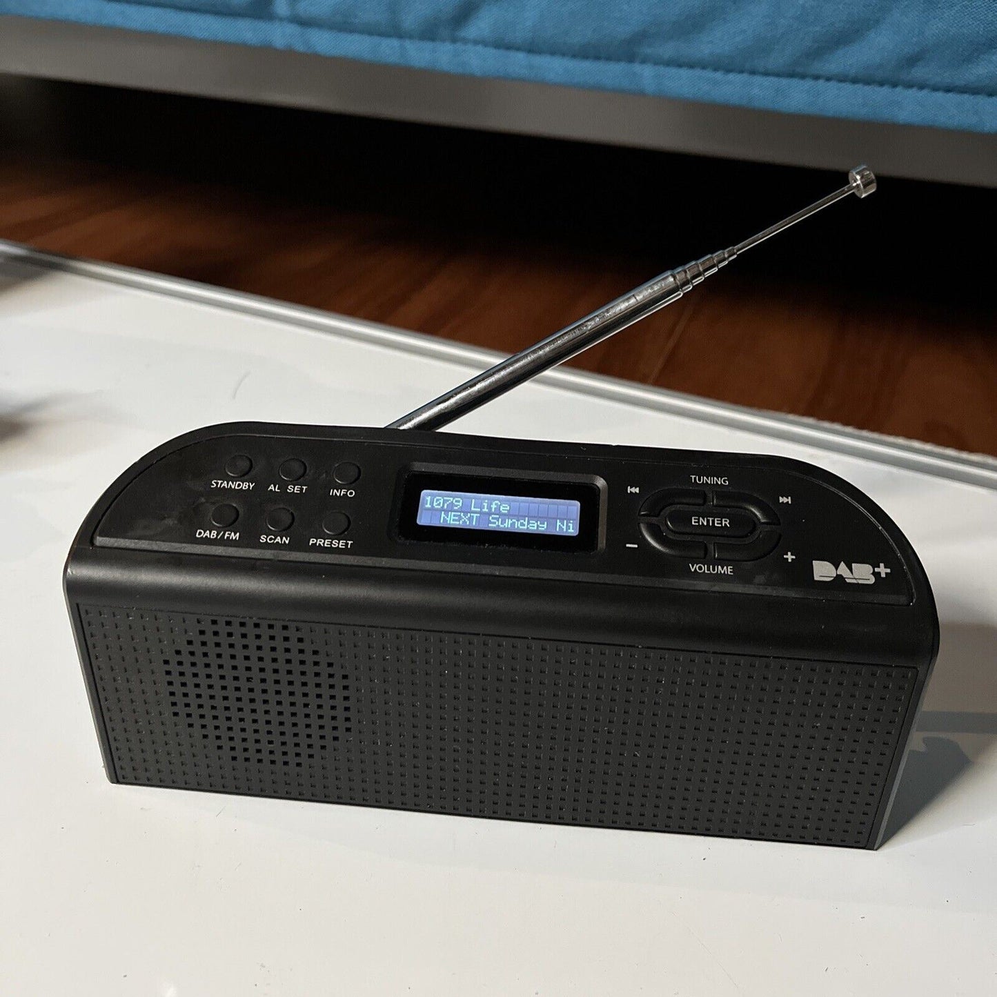 Home & Co Portable Digital Radio DAB+ DAB051D+