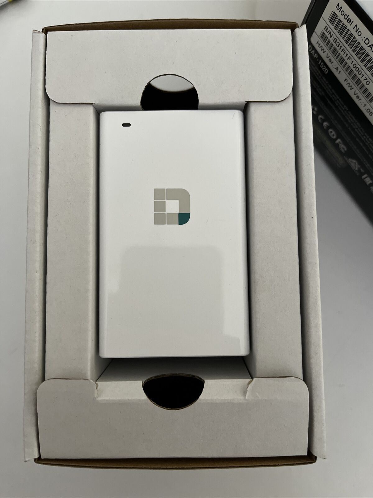 D-Link Wireless AC750 Dual Band Range Extender DAP-1520