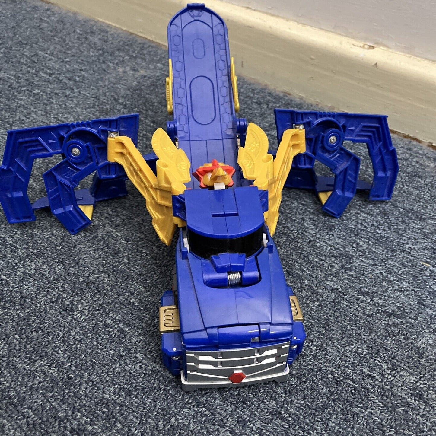 Turning Mecard Mechanimal Mega Teryx Choirock Mattel