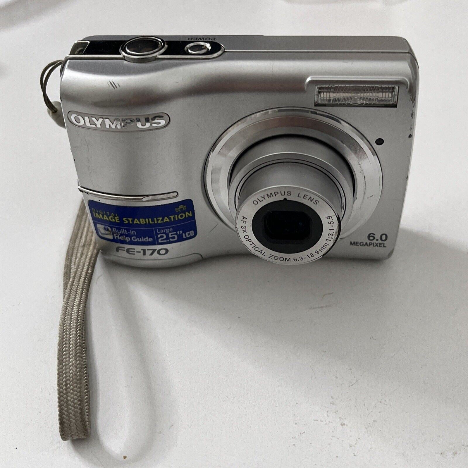 Olympus FE170 6MP Digital Camera with 3x Optical Zoom Retro Unit