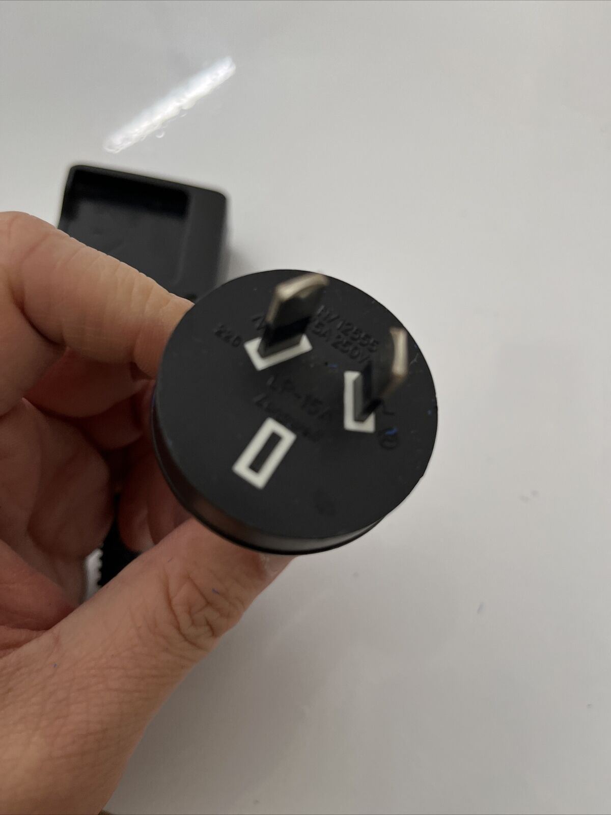 Genuine Official Sony BC-CSNB Battery Charger for NP-BN/NP-BN1 batteries