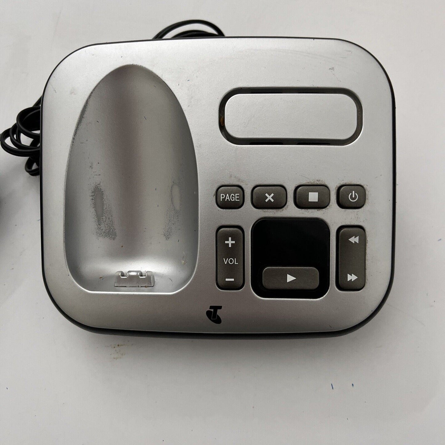 Genuine Telstra 8950 Base Charger & AC Adapter