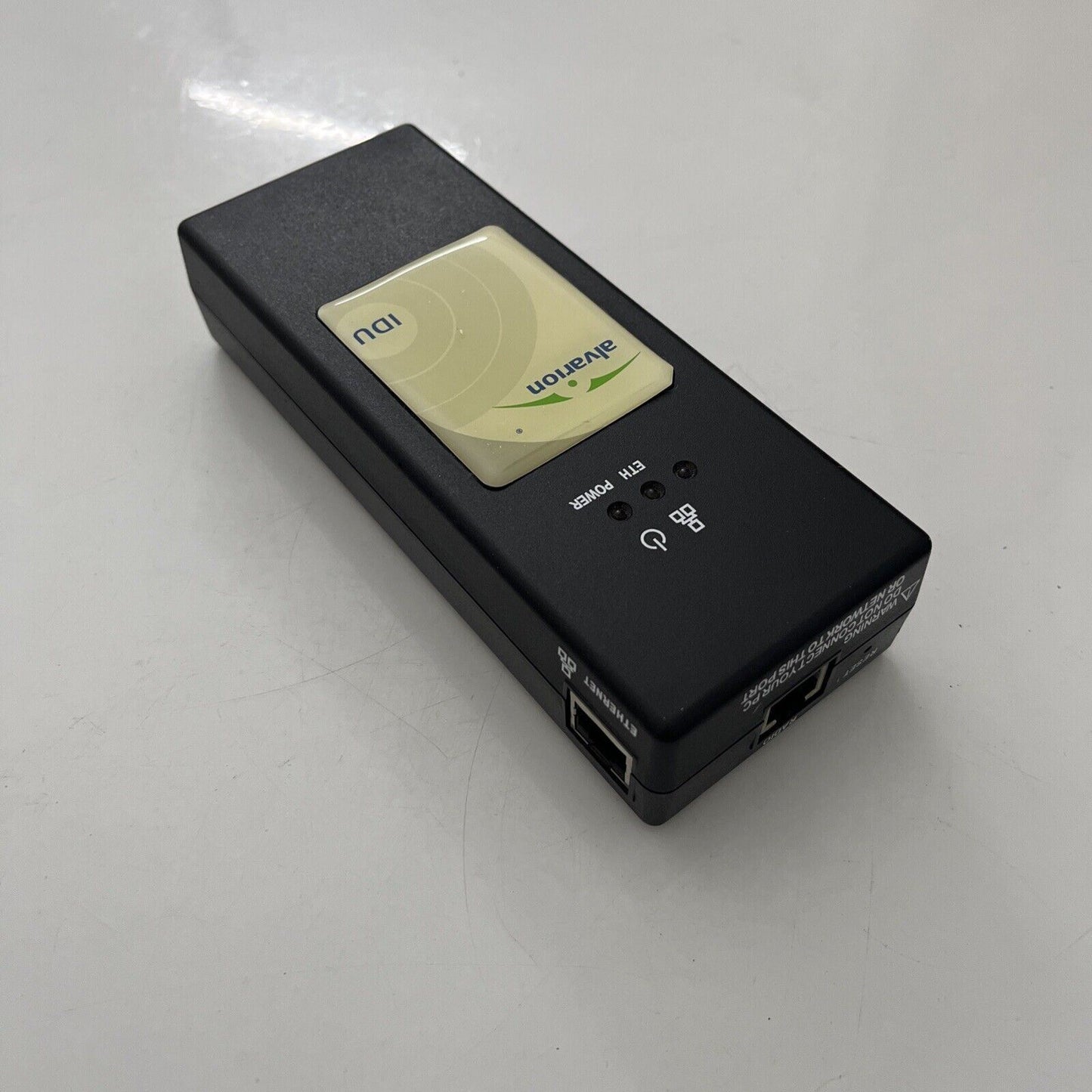 Alvarion IDU Universal Indoor Unit PoE AC Adaptor PS1073 100-240V output: 55V 1A