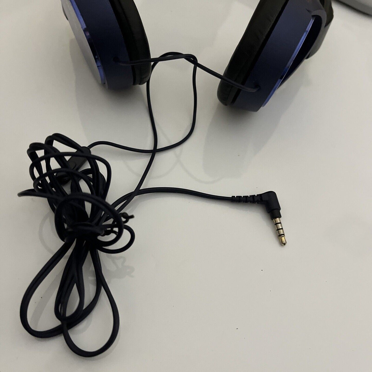 Sony MDR-ZX310 Sound Monitoring On-Ear Headphones 3.5mm