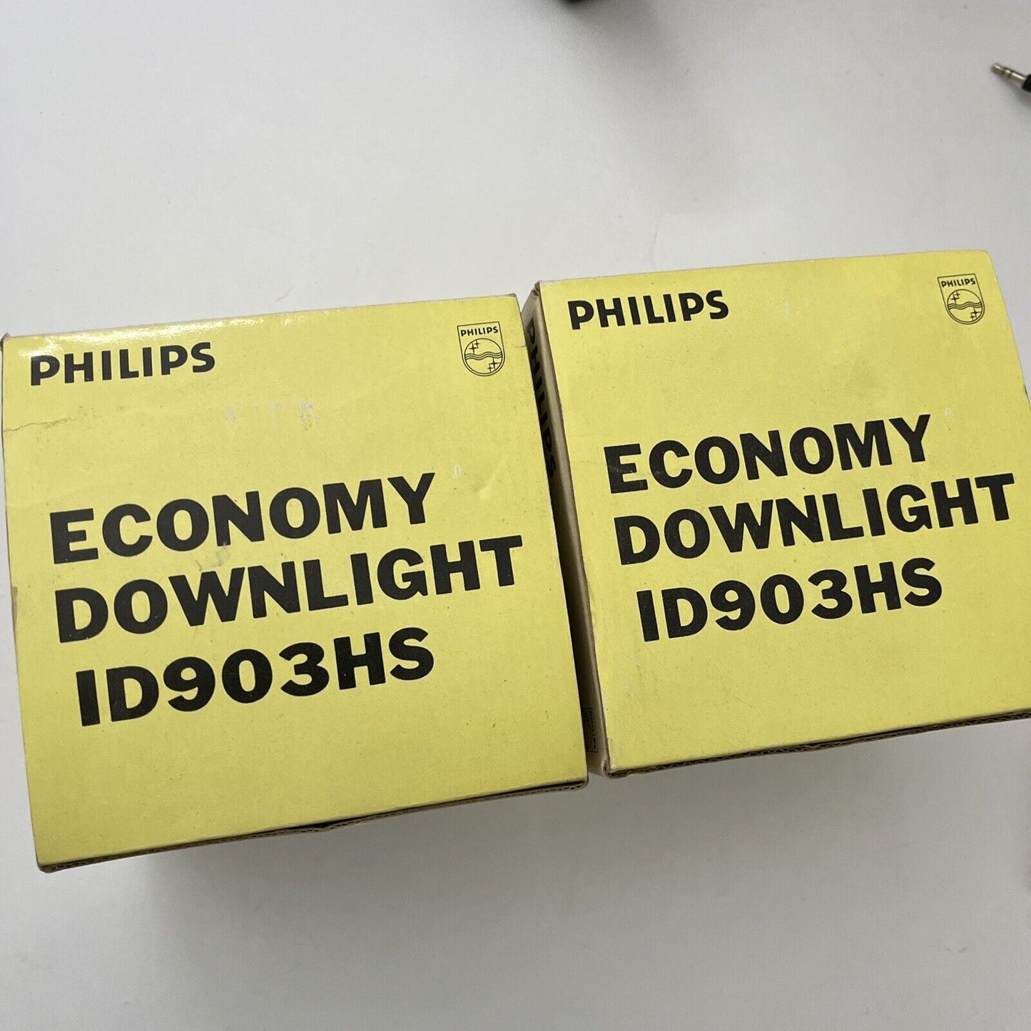 2x Philips Economy Downlight - Does not include bulb