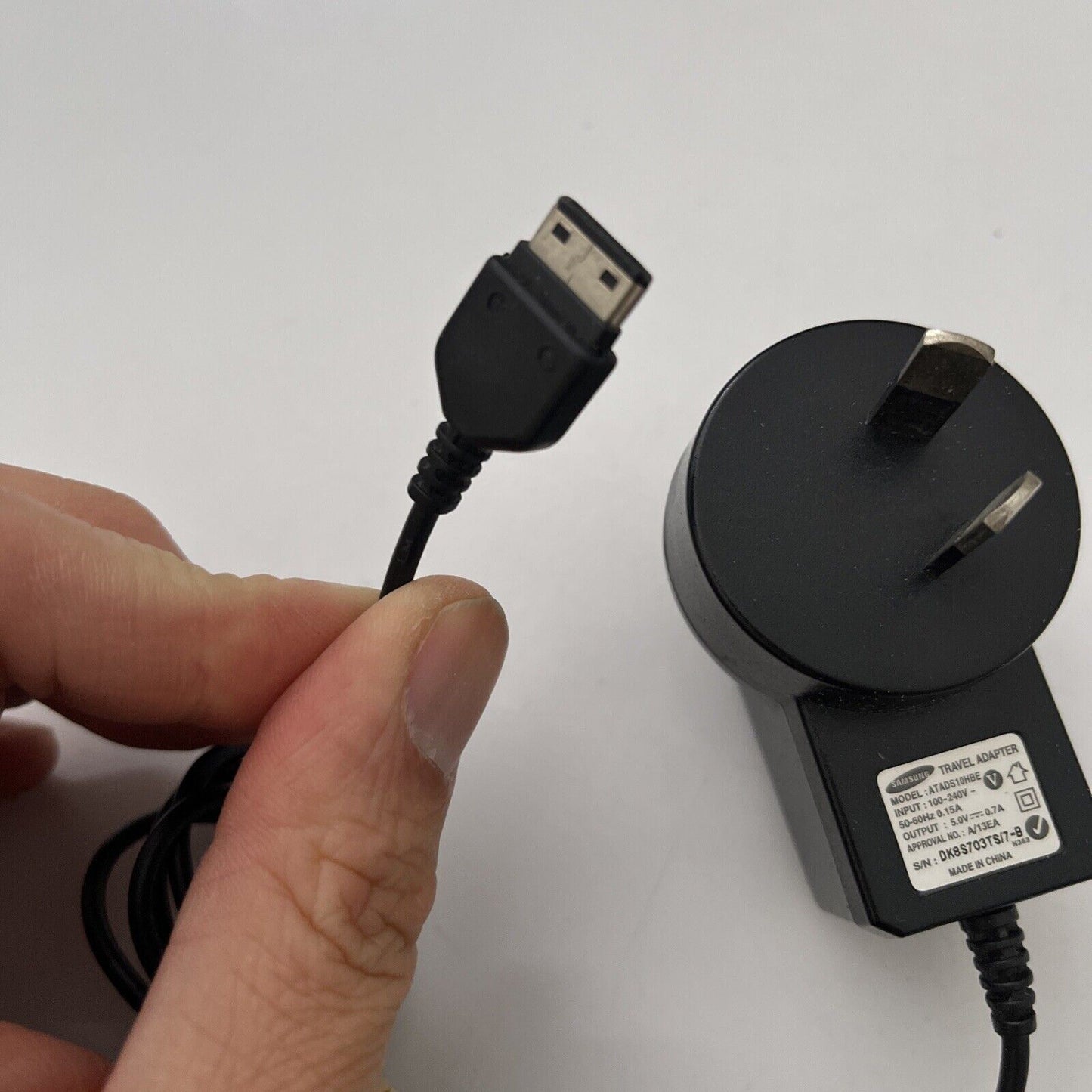Genuine Official Samsung Travel Adapter Charger ATADS10HBE 5V 0.7A