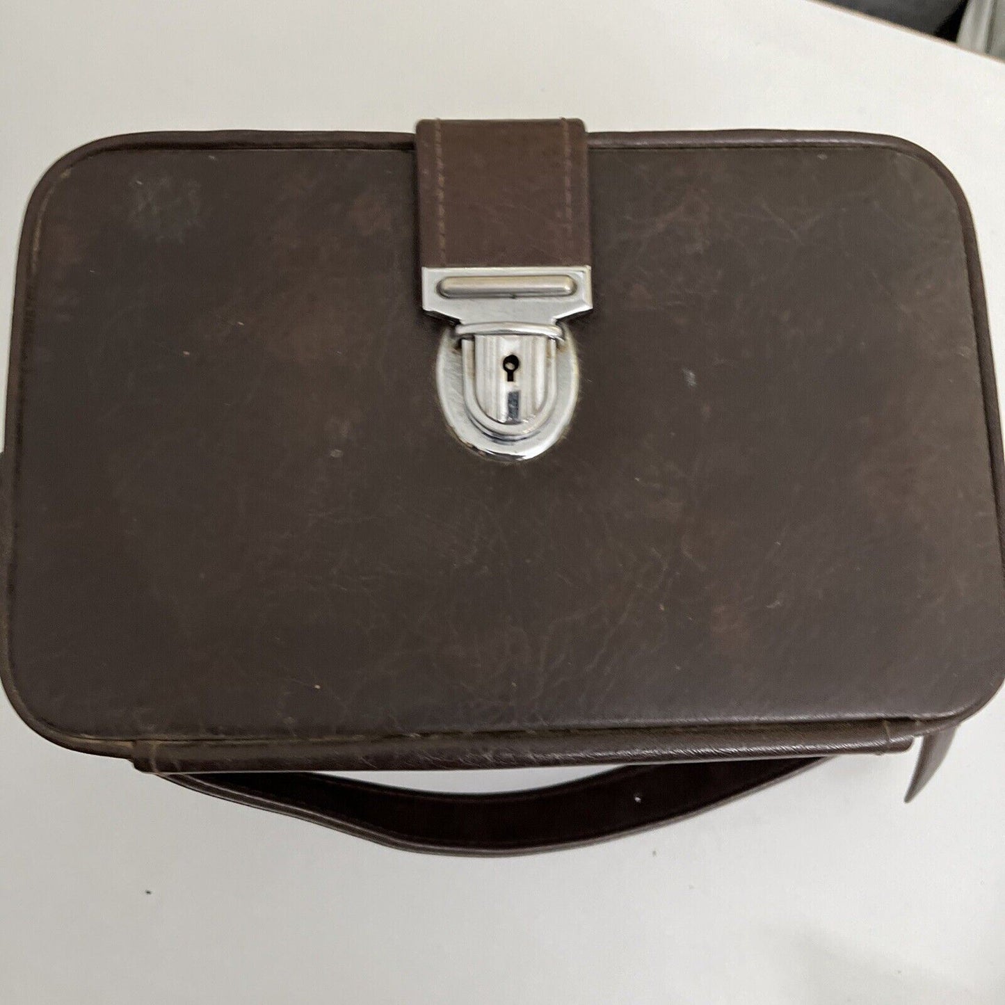 Vintage Camera Bag & Sunpak Flash Auto300 (not working)