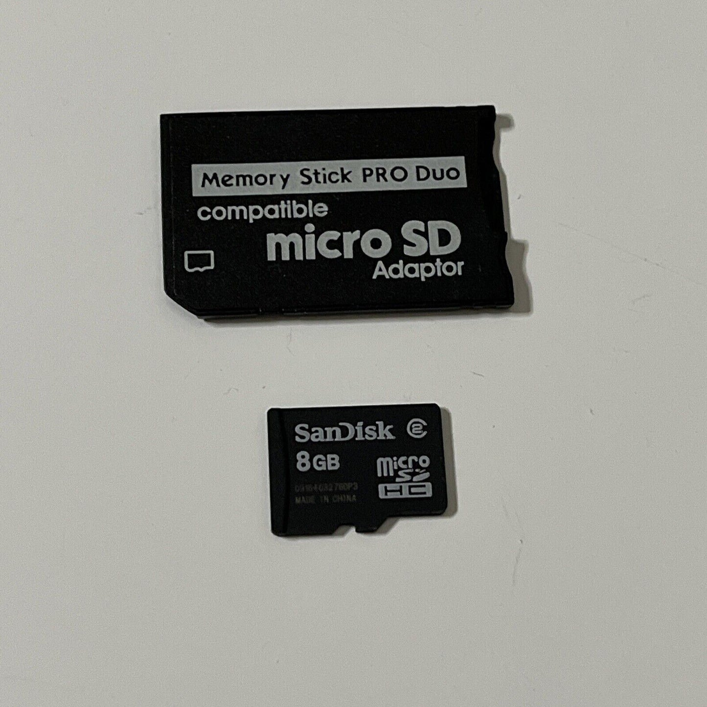 Memory Stick Pro Duo Micro SD Adapter with SanDisk 8 GB microSD