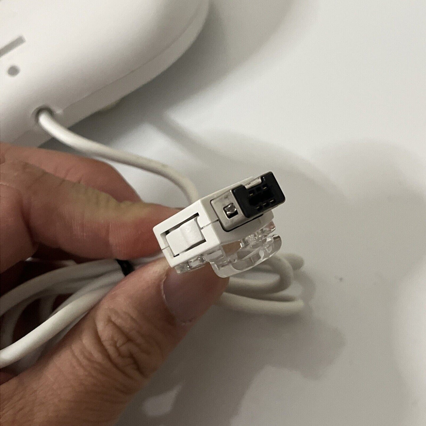 Genuine Official Nintendo Wii Classic Game Pad Controller White