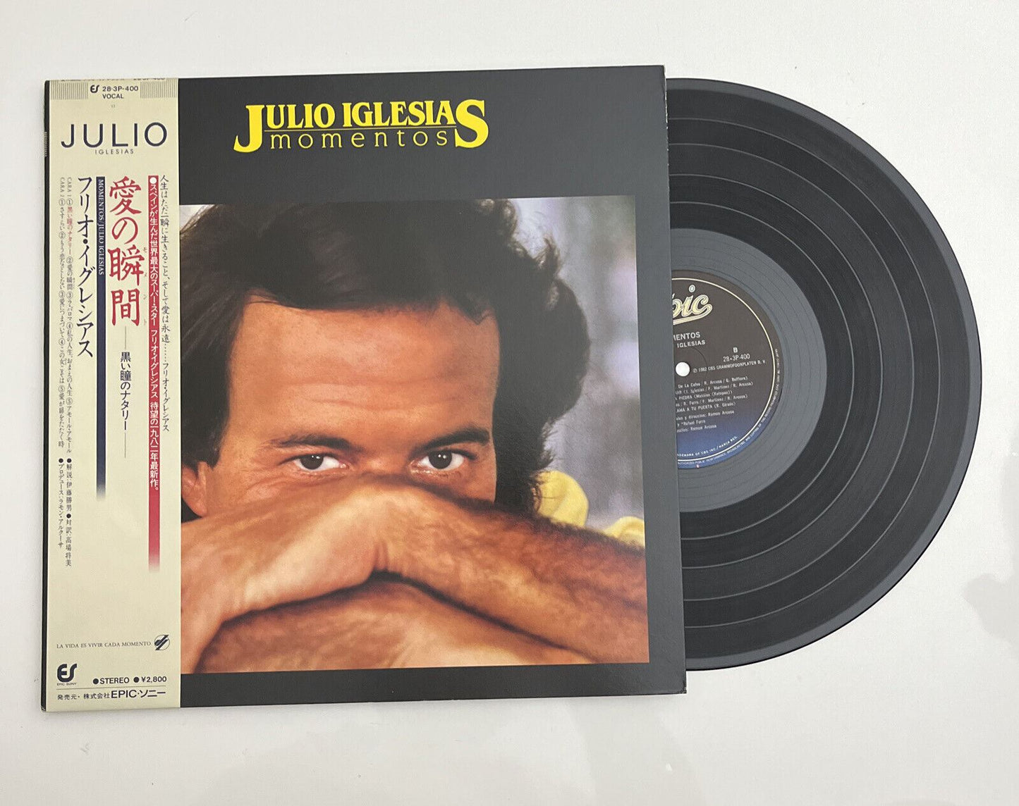 Julio Iglesias Momentos LP 1982 Vinyl Record with Obi 28-3P-400