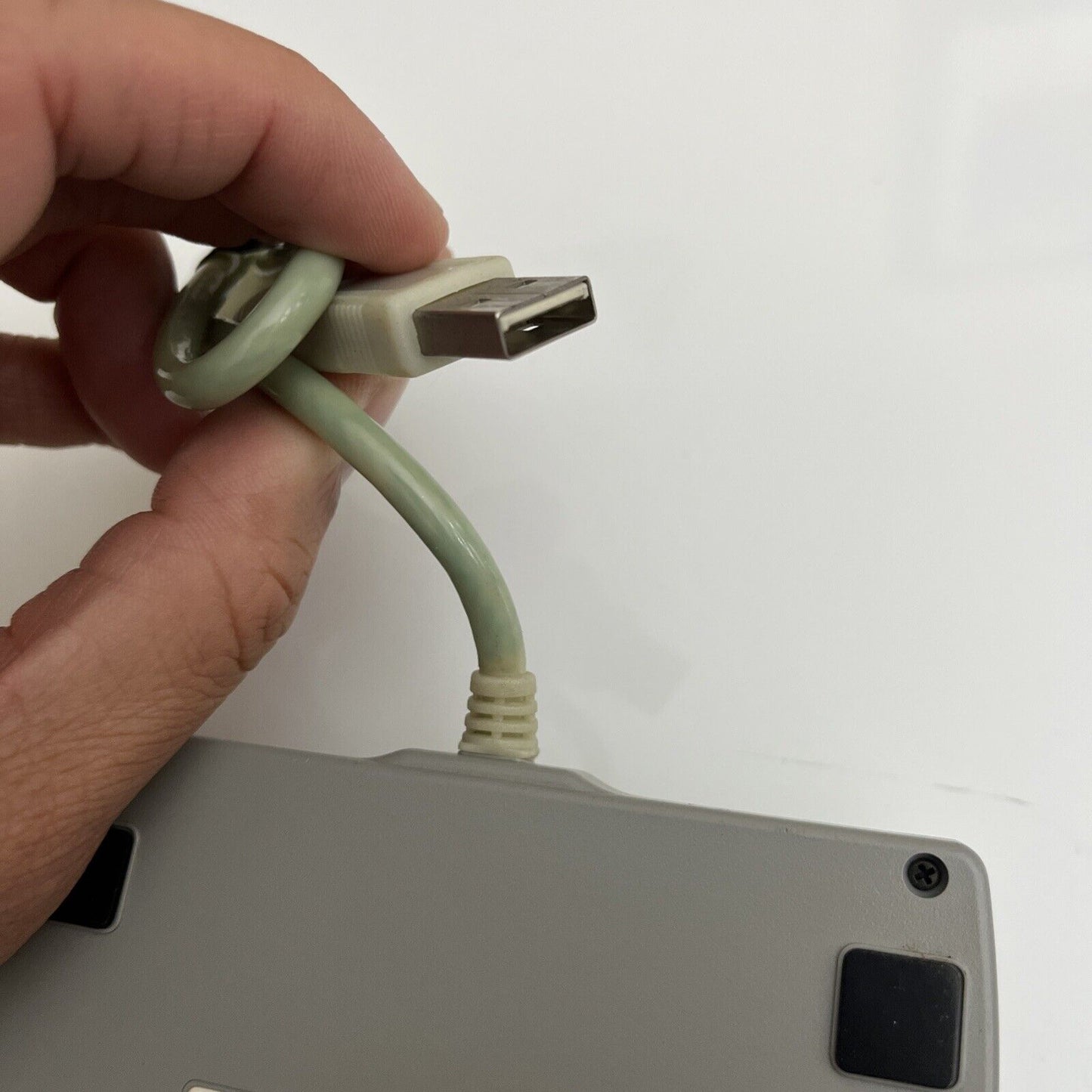 NEC Portable External USB 1.44 MB 3.5” FDD Floppy Disk Drive FD-05PUB White