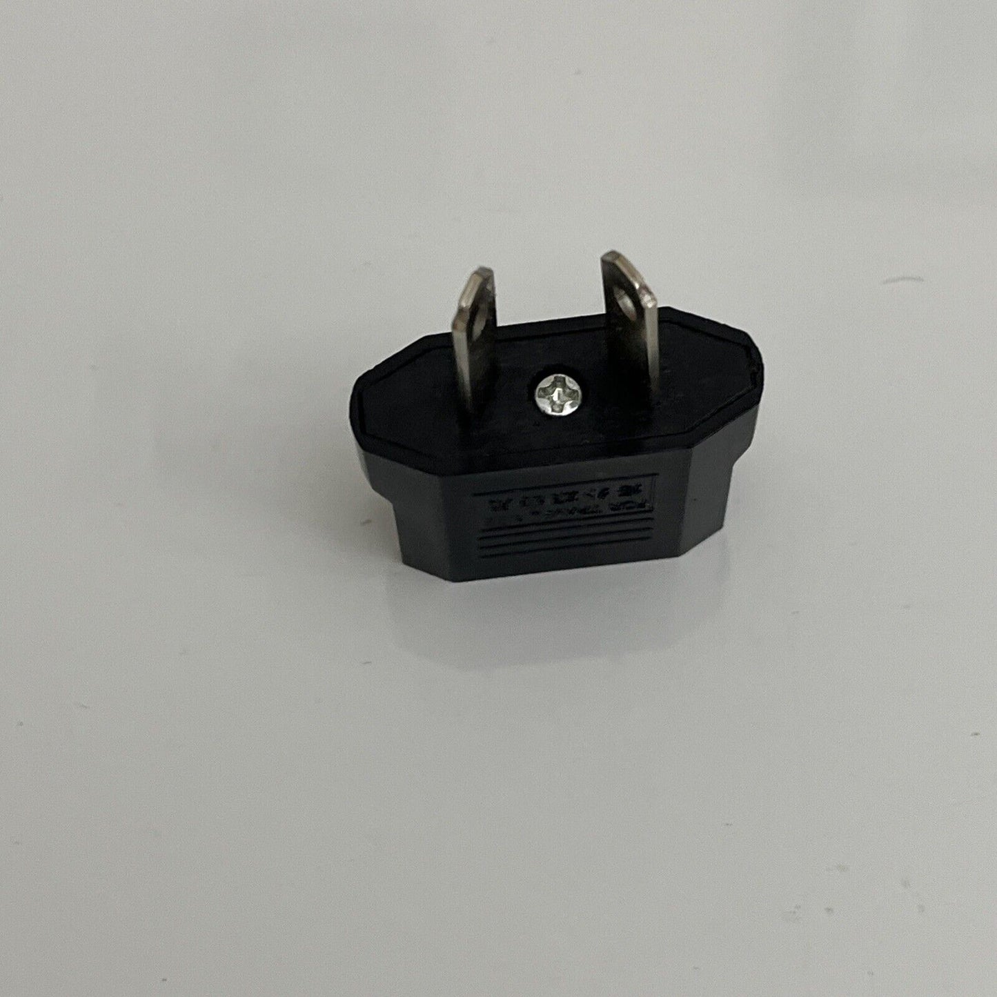 Genuine Sony BC-CSD Battery Charger 100-240V Output: 4.2V 0.33A NP-BD1 NP-FD