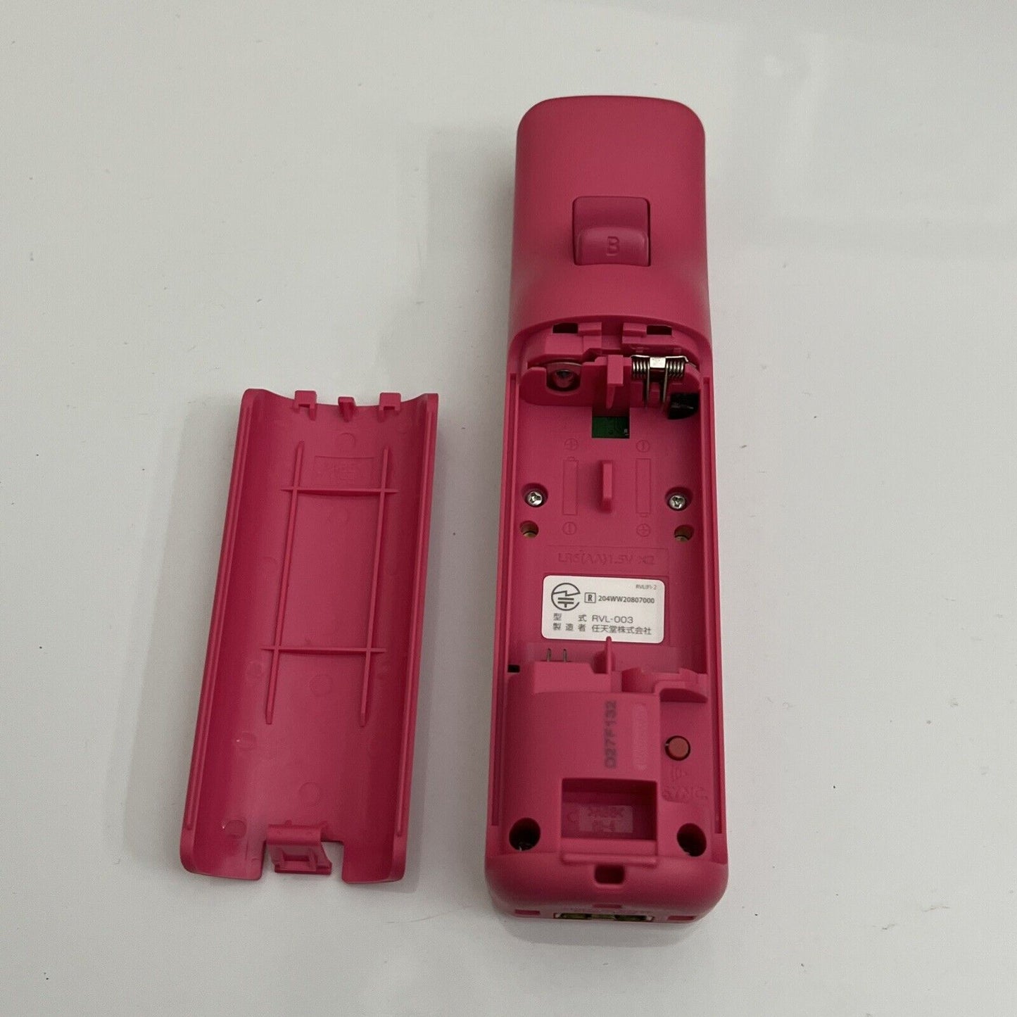 Genuine Official Nintendo Wii Remote Motion Plus Controller wiimote RVL-036 Pink