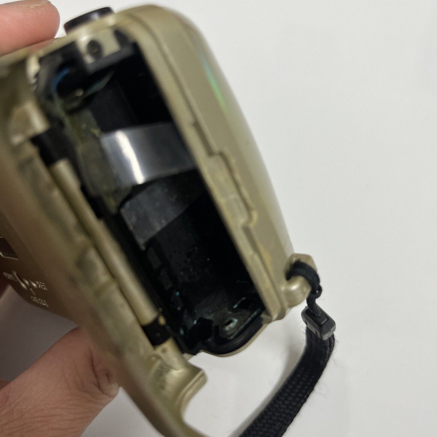 Kyocera Campus AF Big Finder 35mm Film Camera *For Parts Or Repair