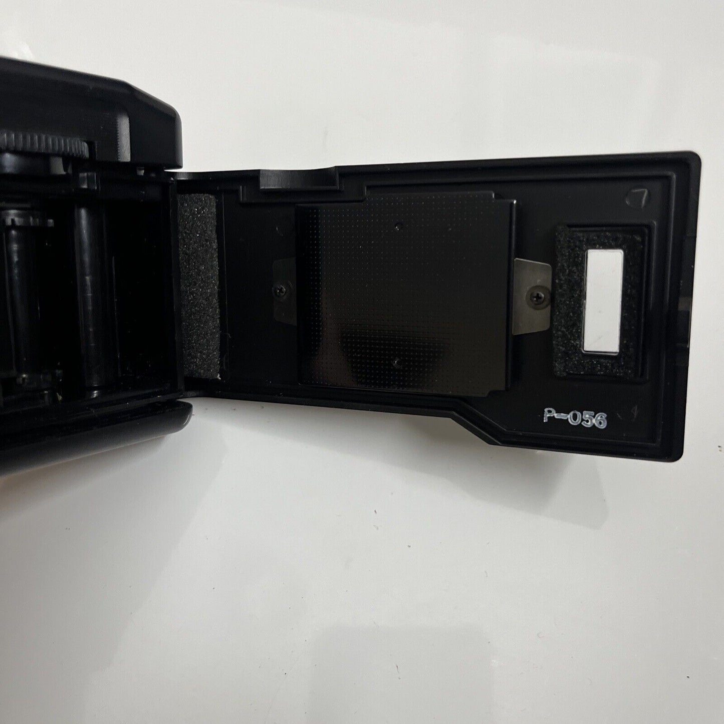 Hanimex 35ES 35mm Point & Shoot Film Camera with Flash