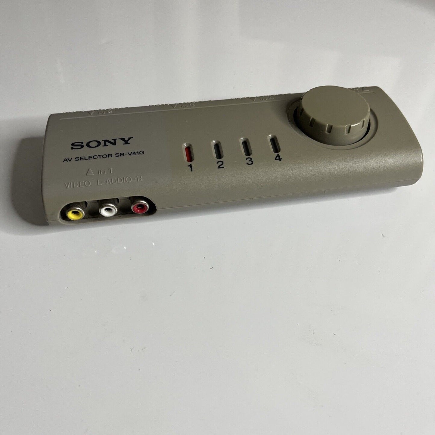 Genuine Sony AV Selector SB-V41G 4 Selection RCA Composite