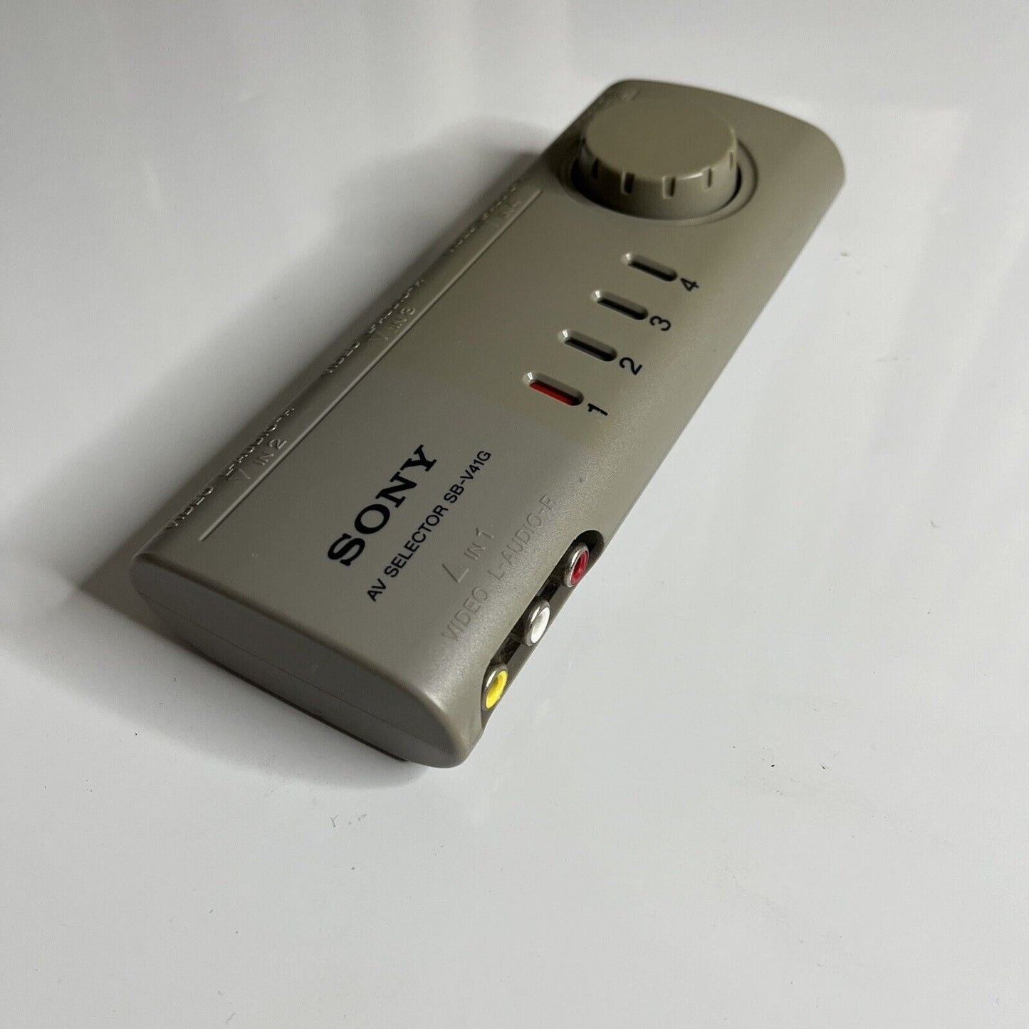 Genuine Sony AV Selector SB-V41G 4 Selection RCA Composite