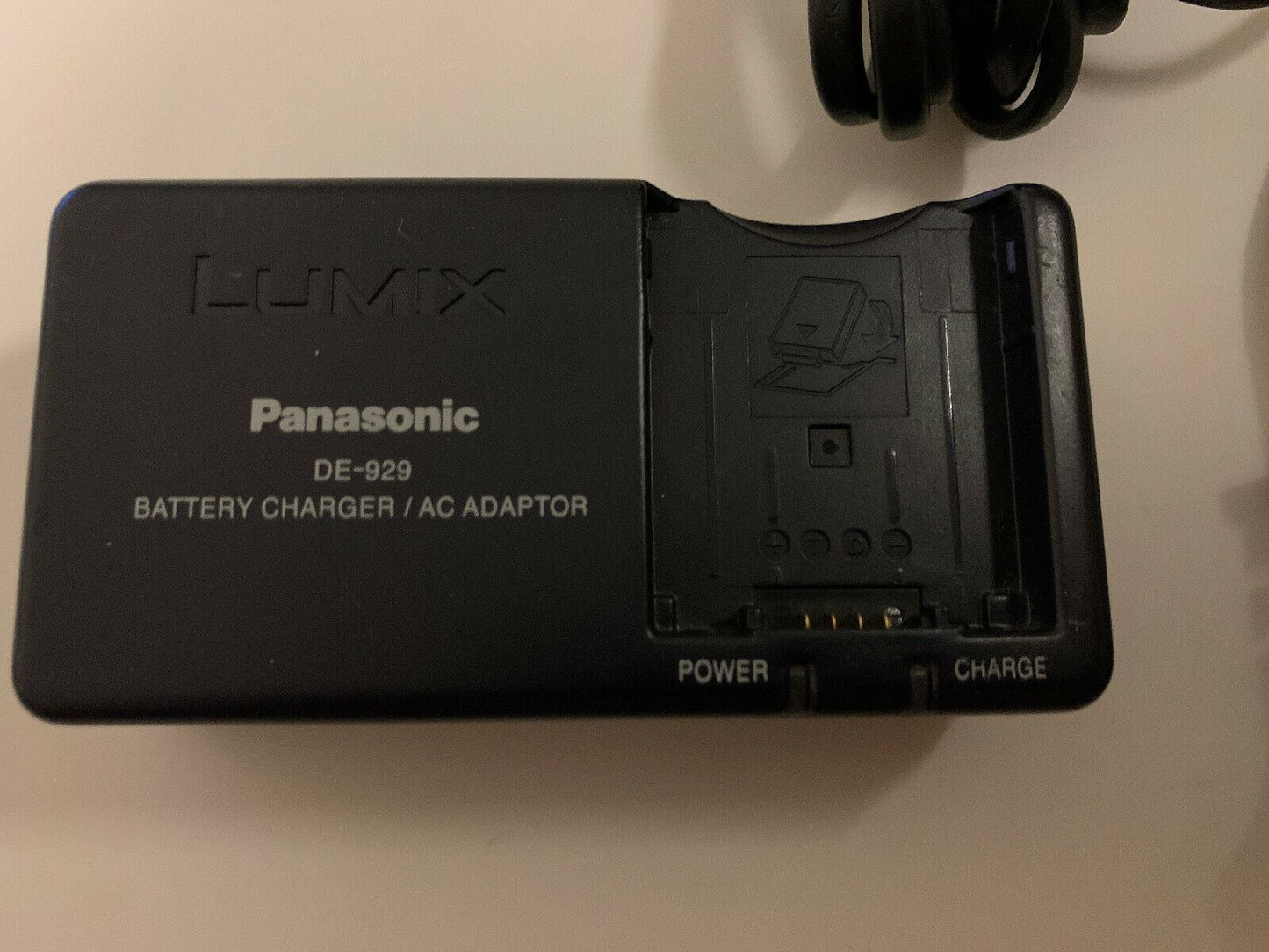 Genuine Panasonic DE-929 Battery Charger for S001 BCA7 DMC-F1 FX1 FX5