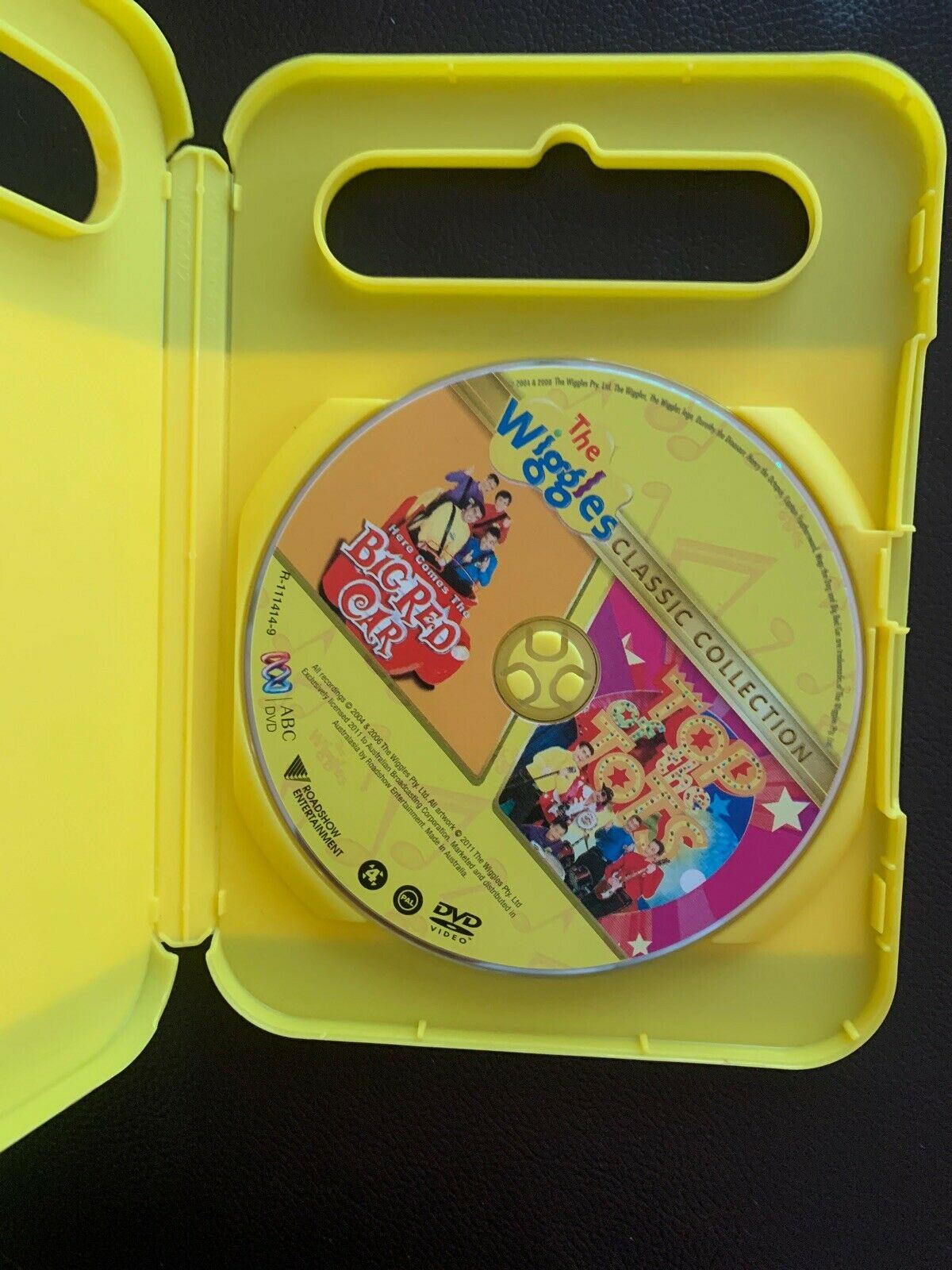 The Wiggles - Here Comes The Big Red Car / Top Of The Tots. ABC Kids Region 4