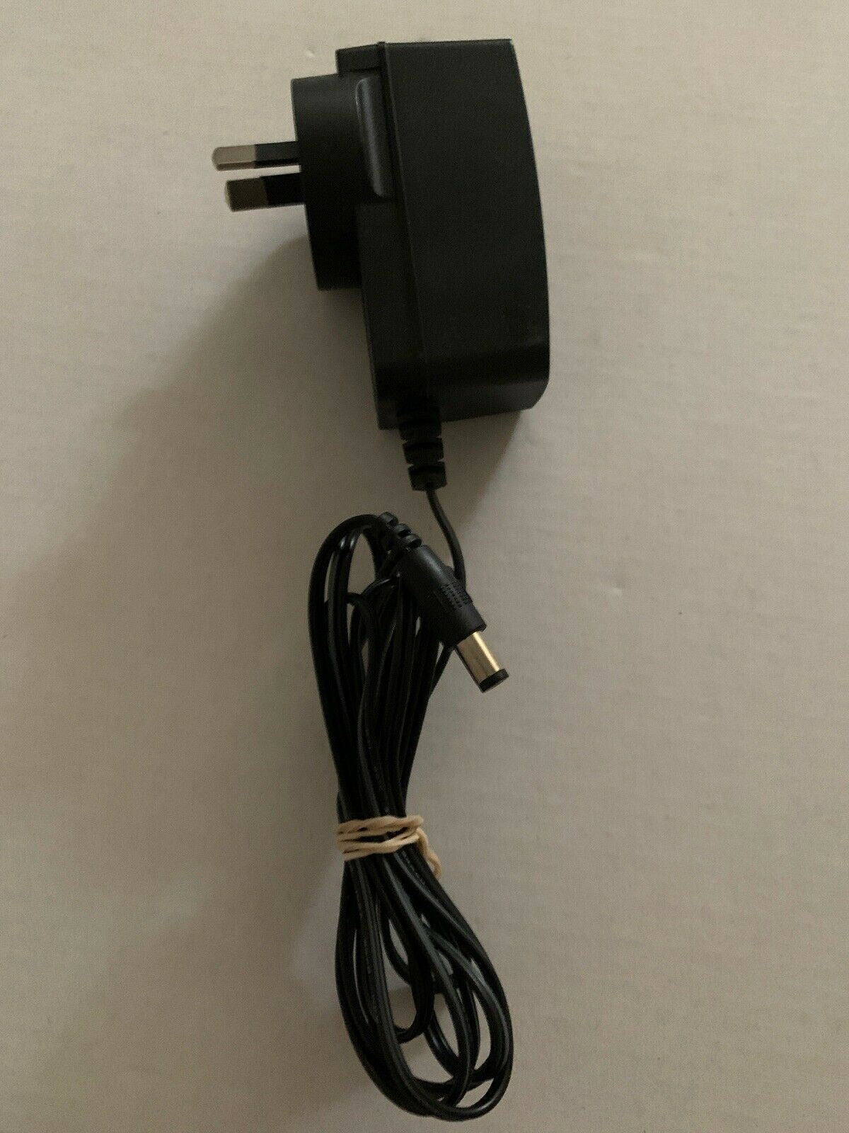 Genuine TP-Link T090060-2E1 AC Adapter 9V 0.6A