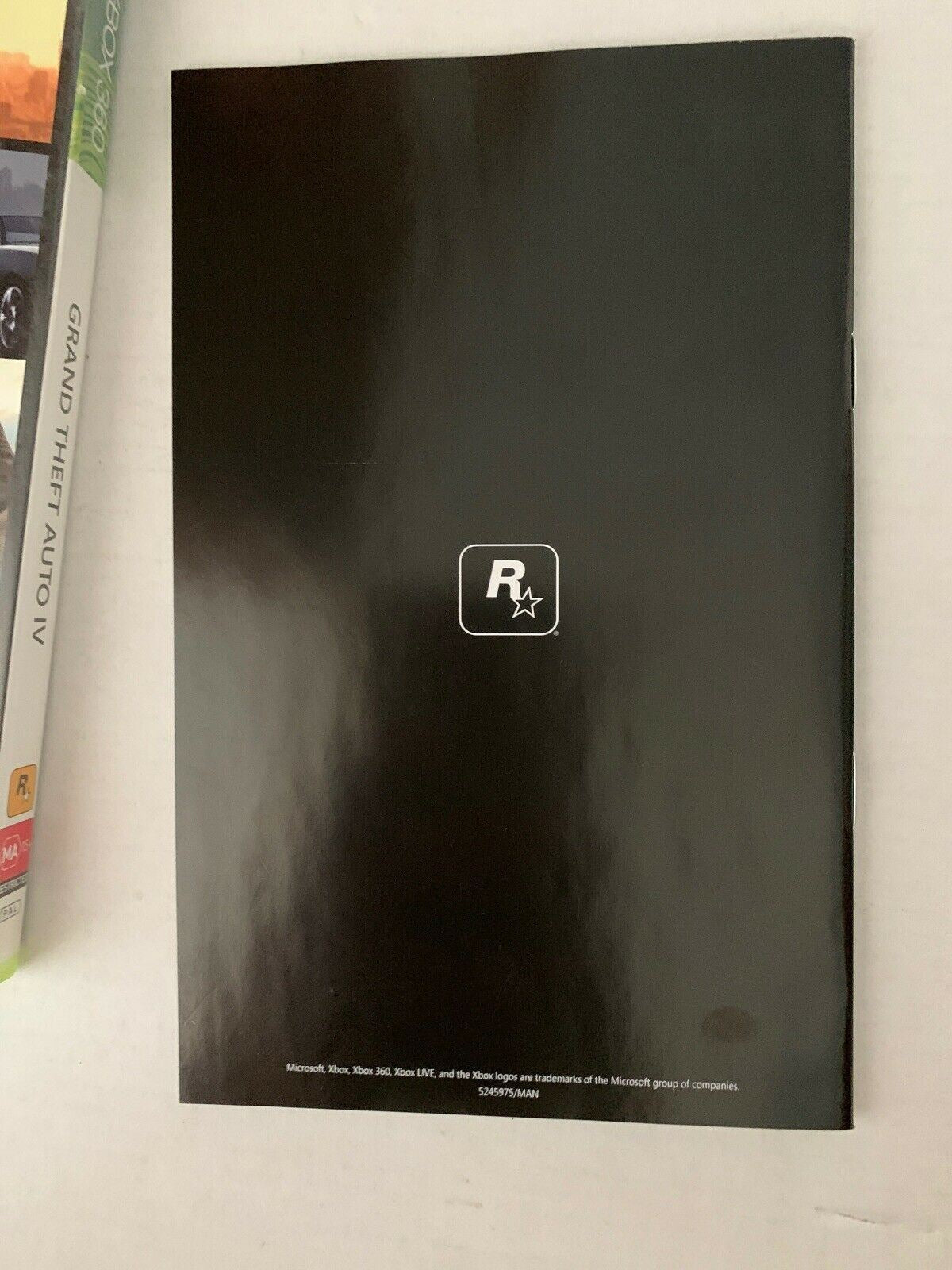 Grand Theft Auto IV (Microsoft Xbox 360, 2008) With Guidebook And Map. PAL