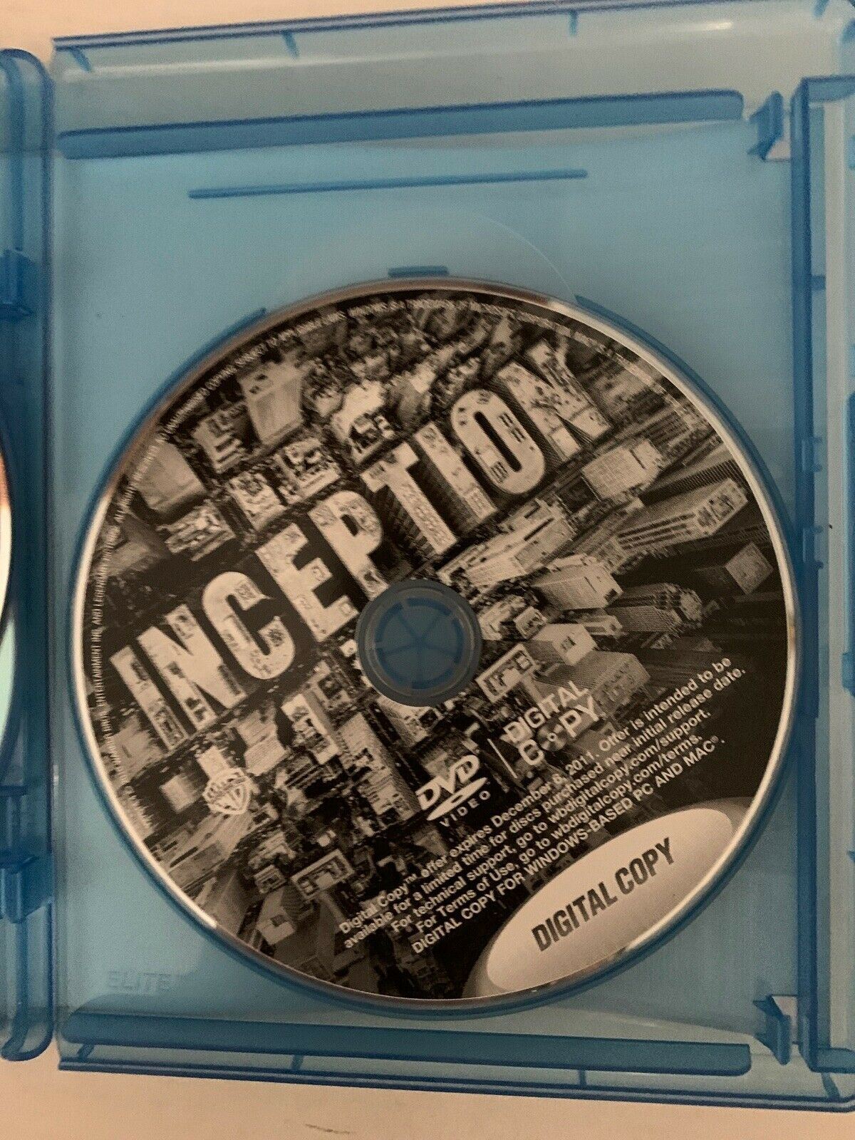 Inception - Combo Pack - Bluray, DVD & Digital Copy 4-Discs Set Region B