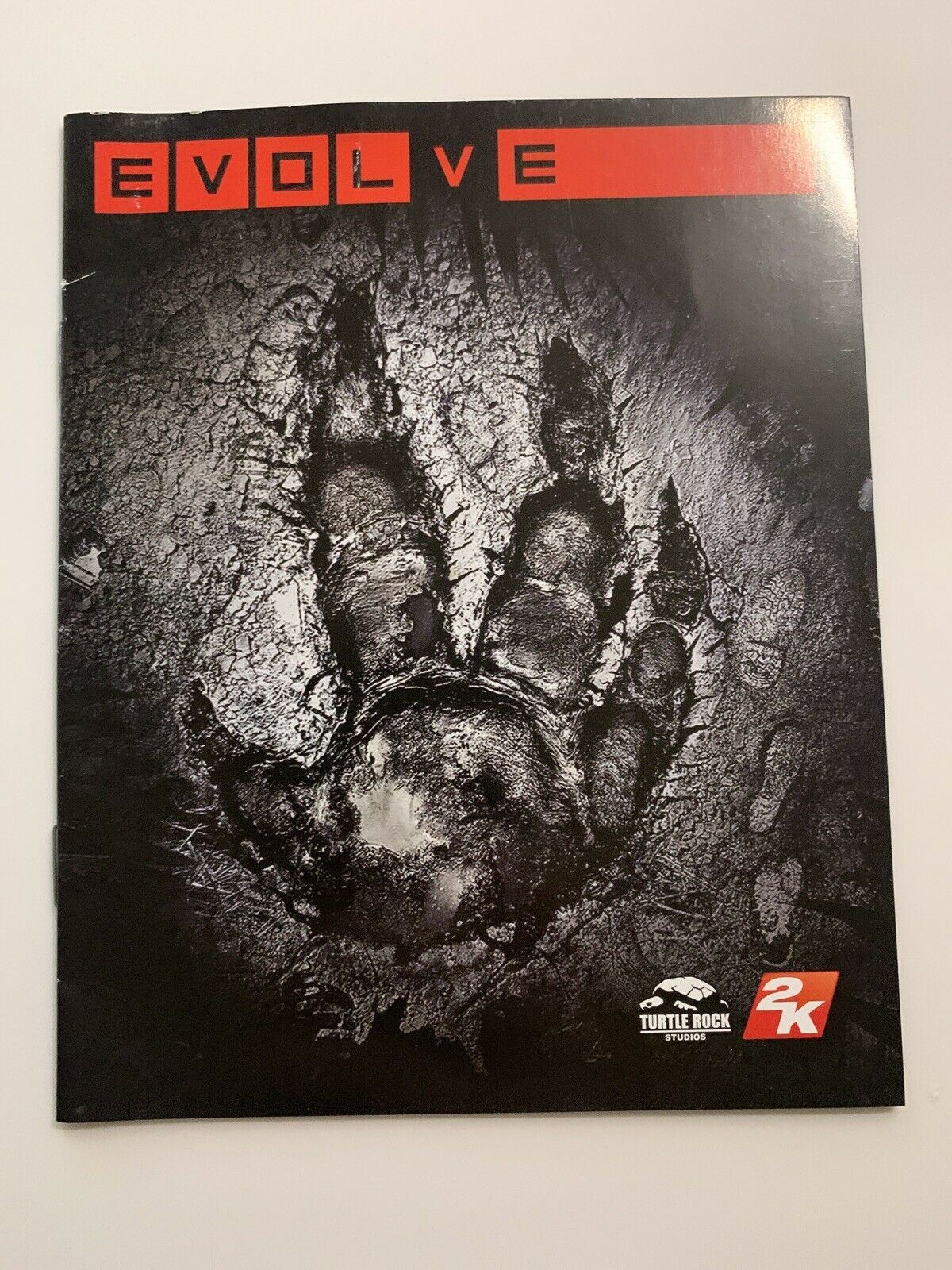 Evolve - PS4 Game in Case with Manual