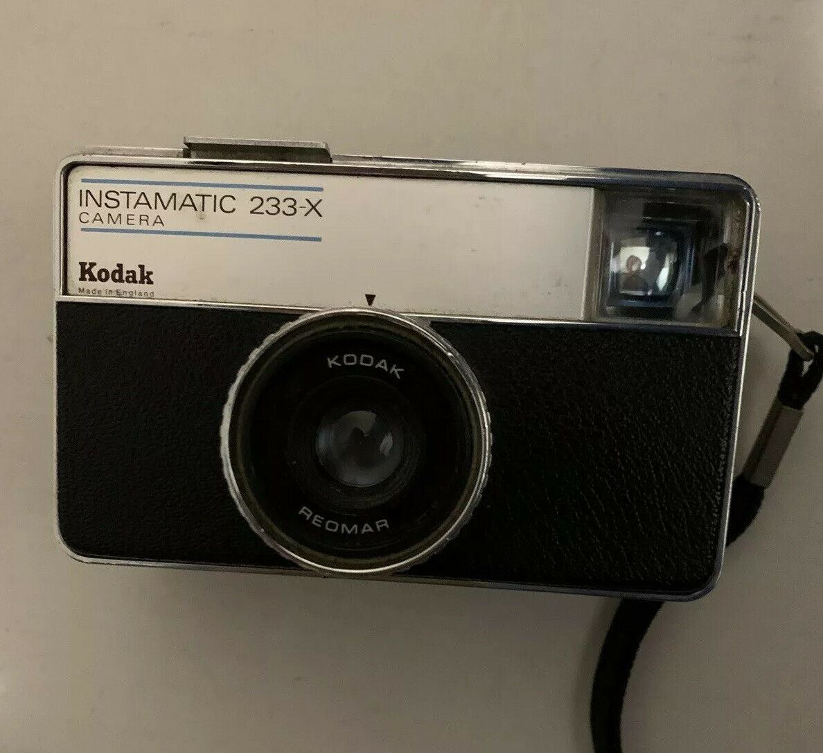 Vintage Kodak Instamatic 233-X 233X Film Camera 1970