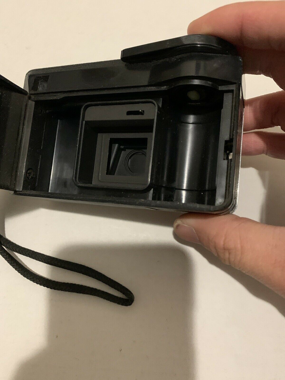 Vintage Kodak Instamatic 233-X 233X Film Camera 1970
