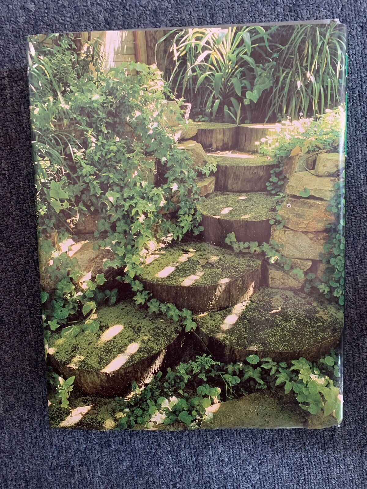 The Complete Australian Gardener by Bay Books