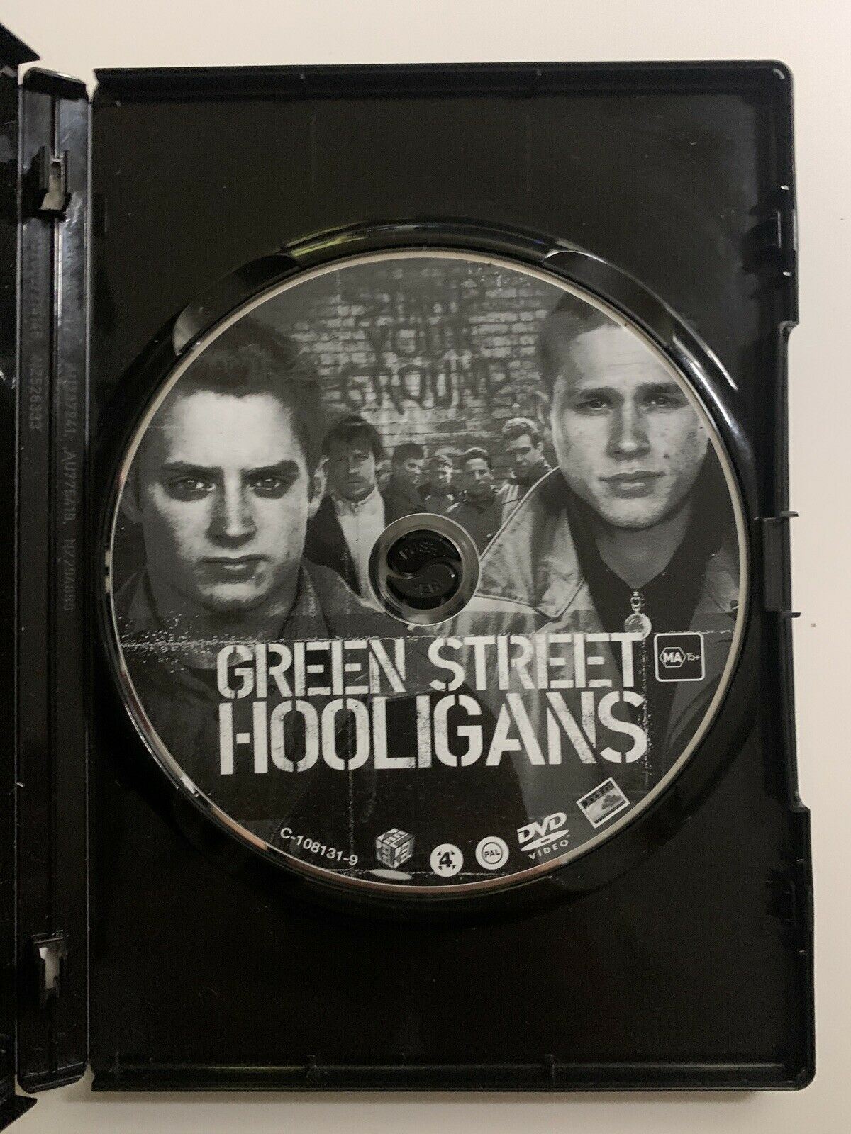 Green Street Hooligans (DVD, 2005) Elijah Wood, Charlie Hunnam. Region 4