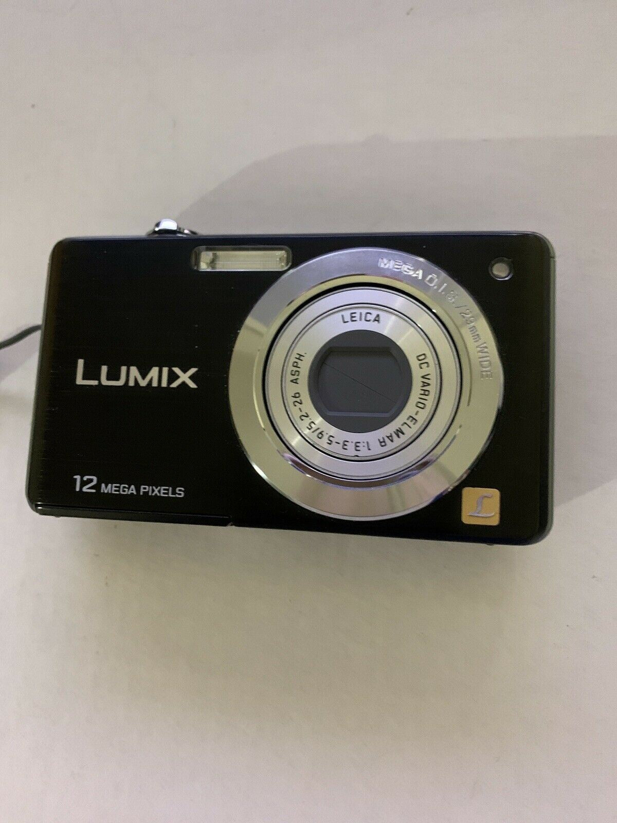 Panasonic Lumix DMC-FS15 Digital Camera 12MP With Charger