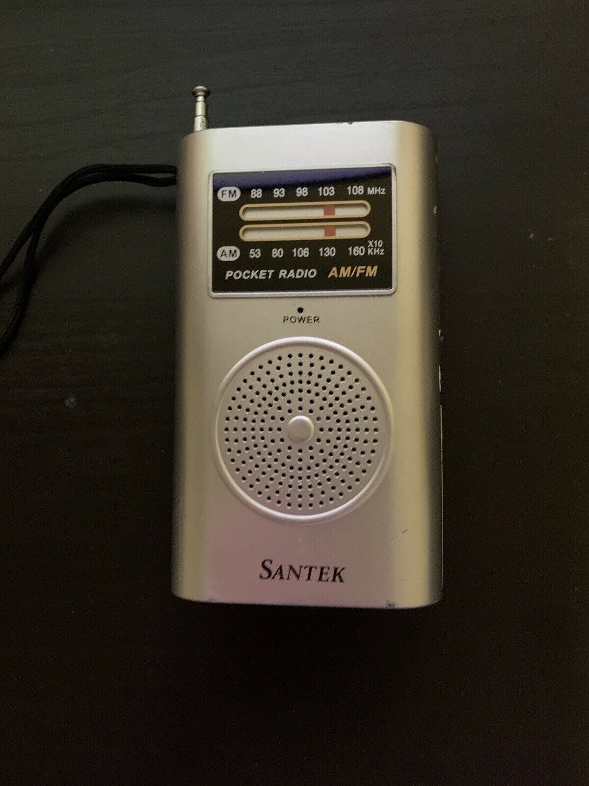 Santek FM/AM Portable Radio Pocket Size