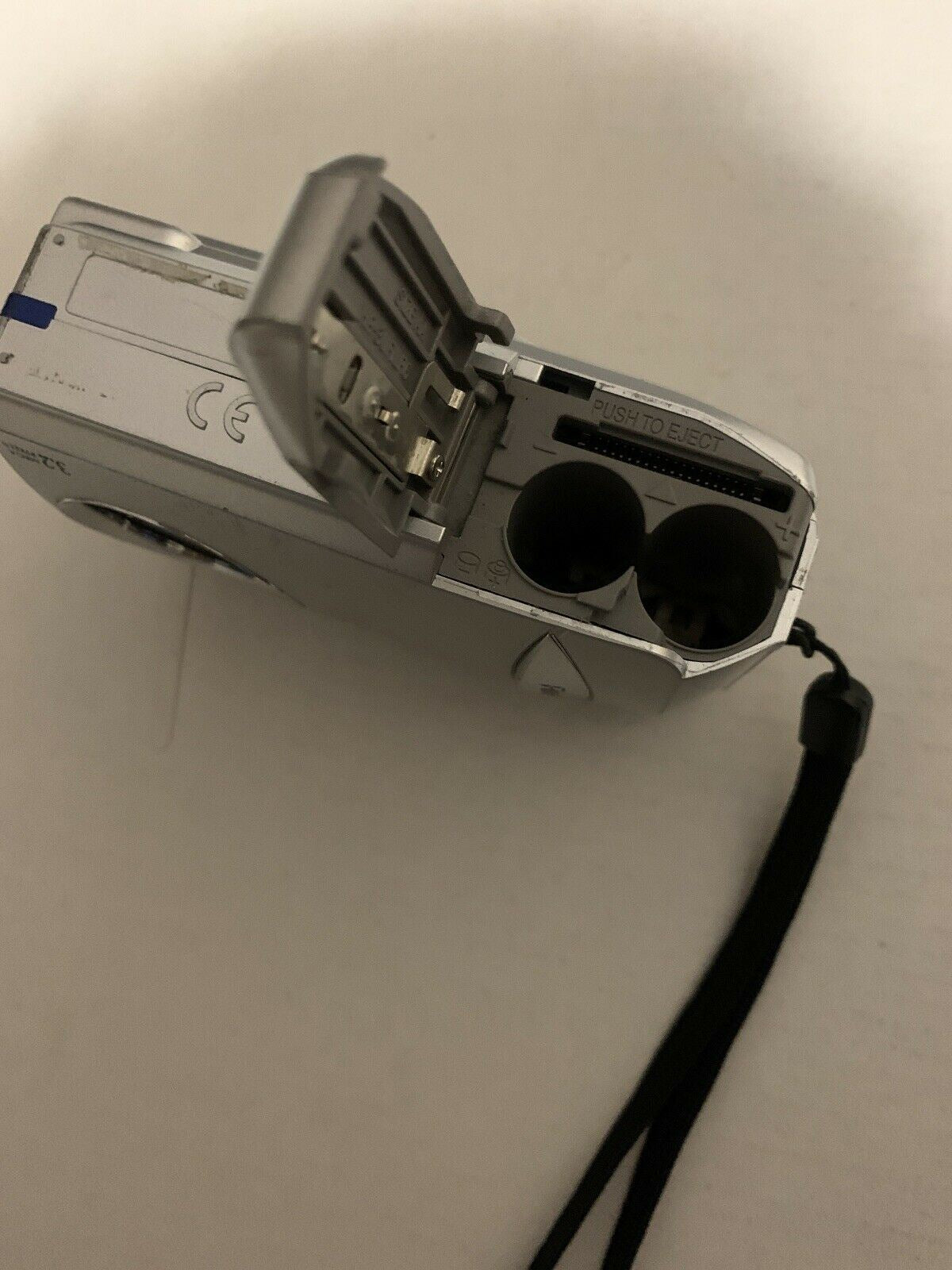 Fujifilm A303 Finepix Digital Camera 3.2MP - Japanese Edition