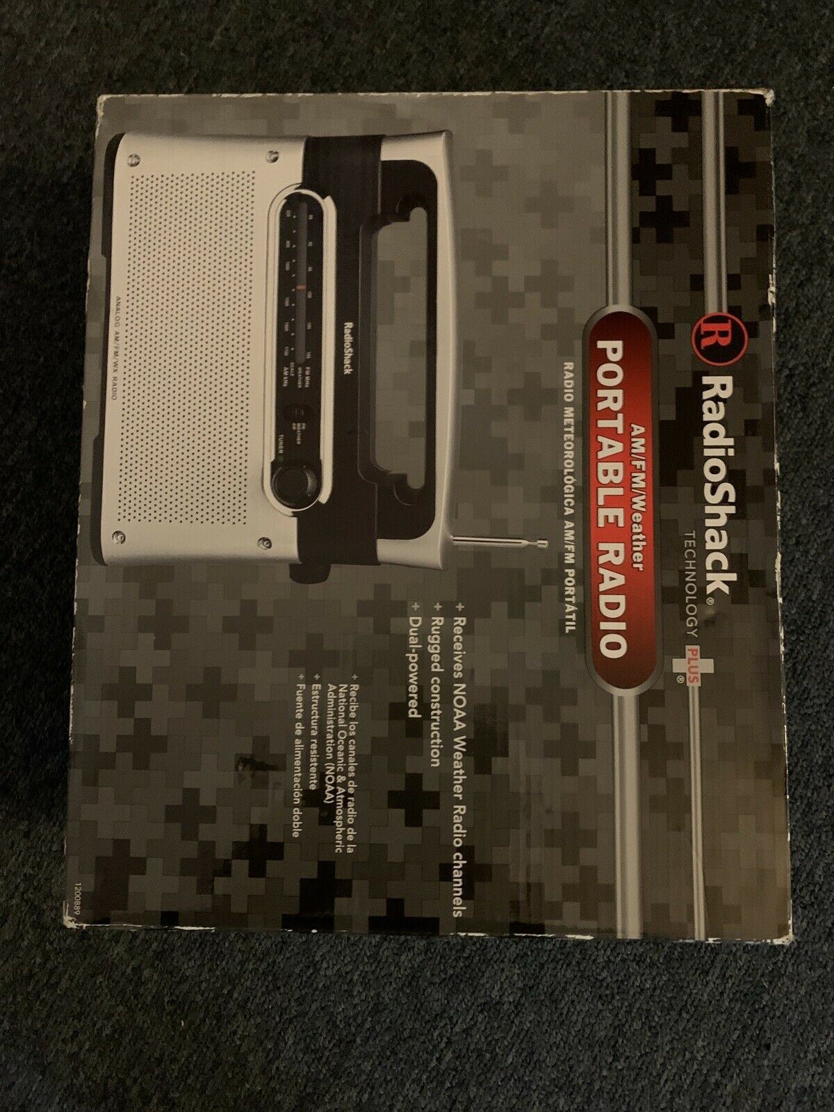 RadioShack AM/FM/Weather Analog Portable Tabletop Radio *USA Version*