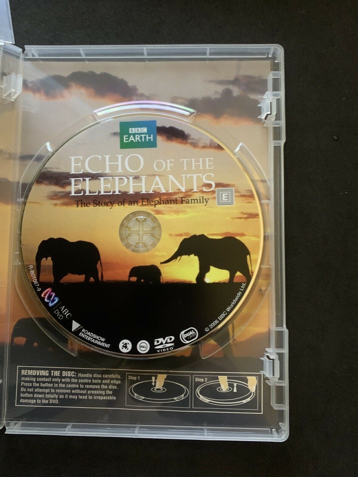 Echo Of The Elephants - Narrated by David Attenborough (DVD, 2006) BBC Region 4