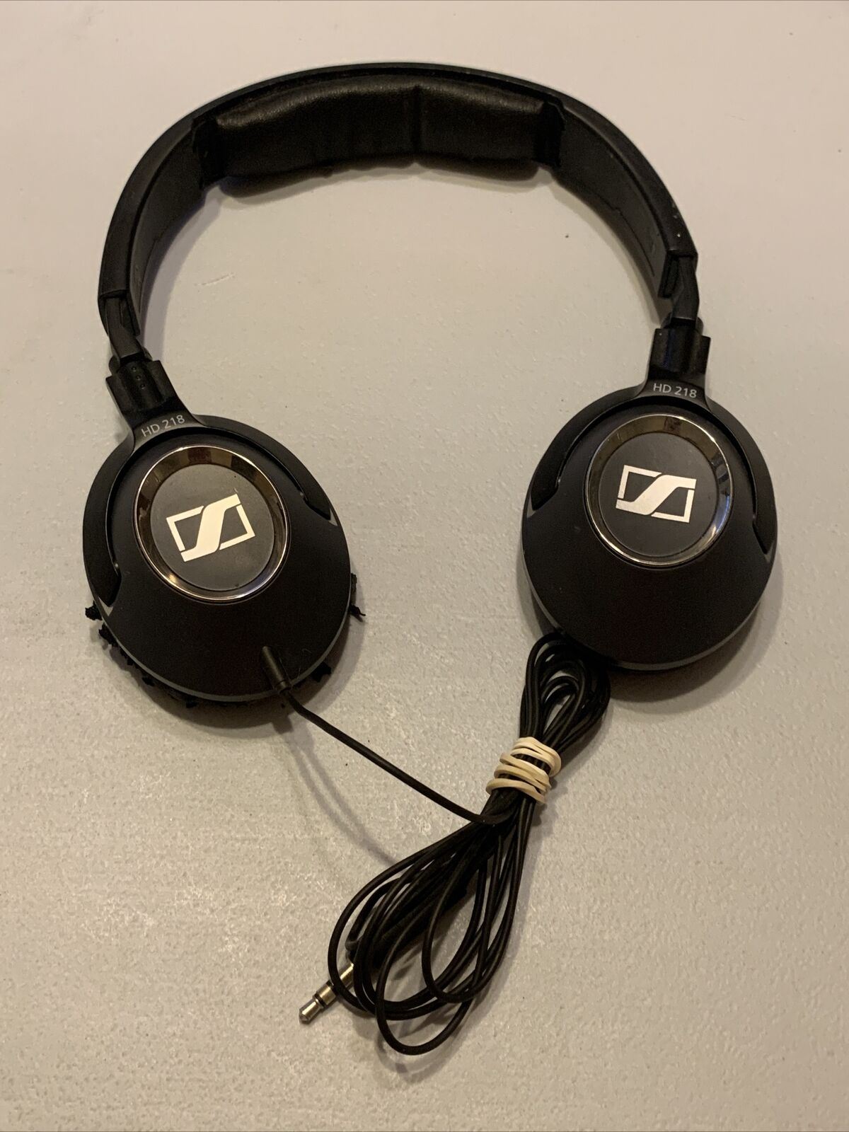 Sennheiser HD 218 Headphones *For Parts Or Not Working* Left Headphones No Sound