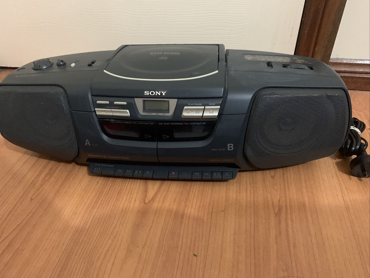 Sony CFD-W32L CD Radio FM/MW/LW Twin Cassette-Corder Recorder
