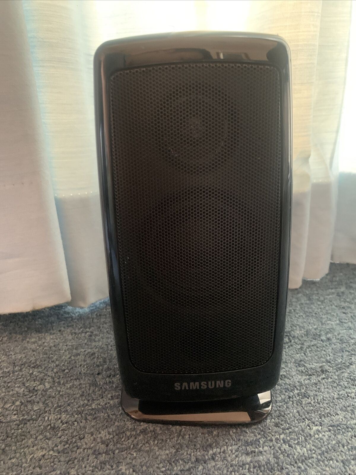 Rear best sale right speaker