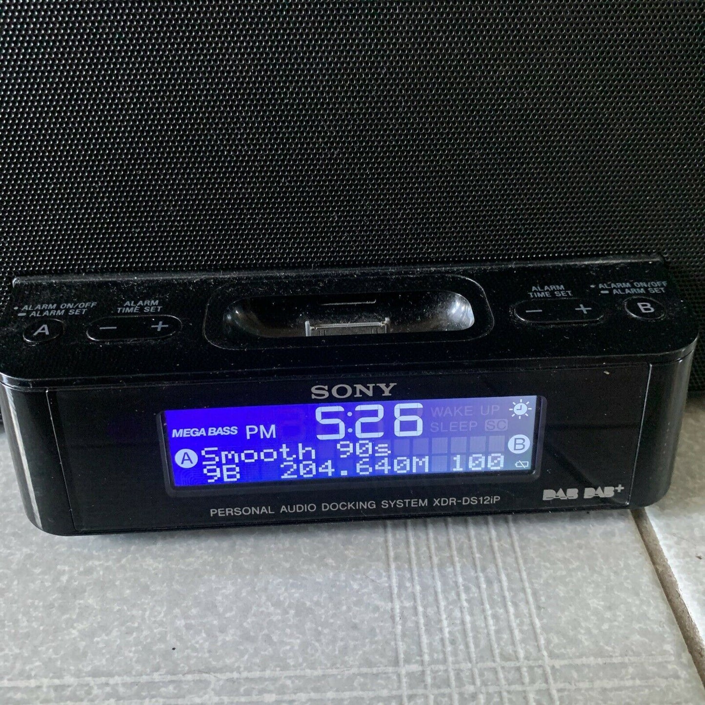 Sony XDR-DS12iP Alarm Digital Radio DAB+ FM Radio AUX iPod dock
